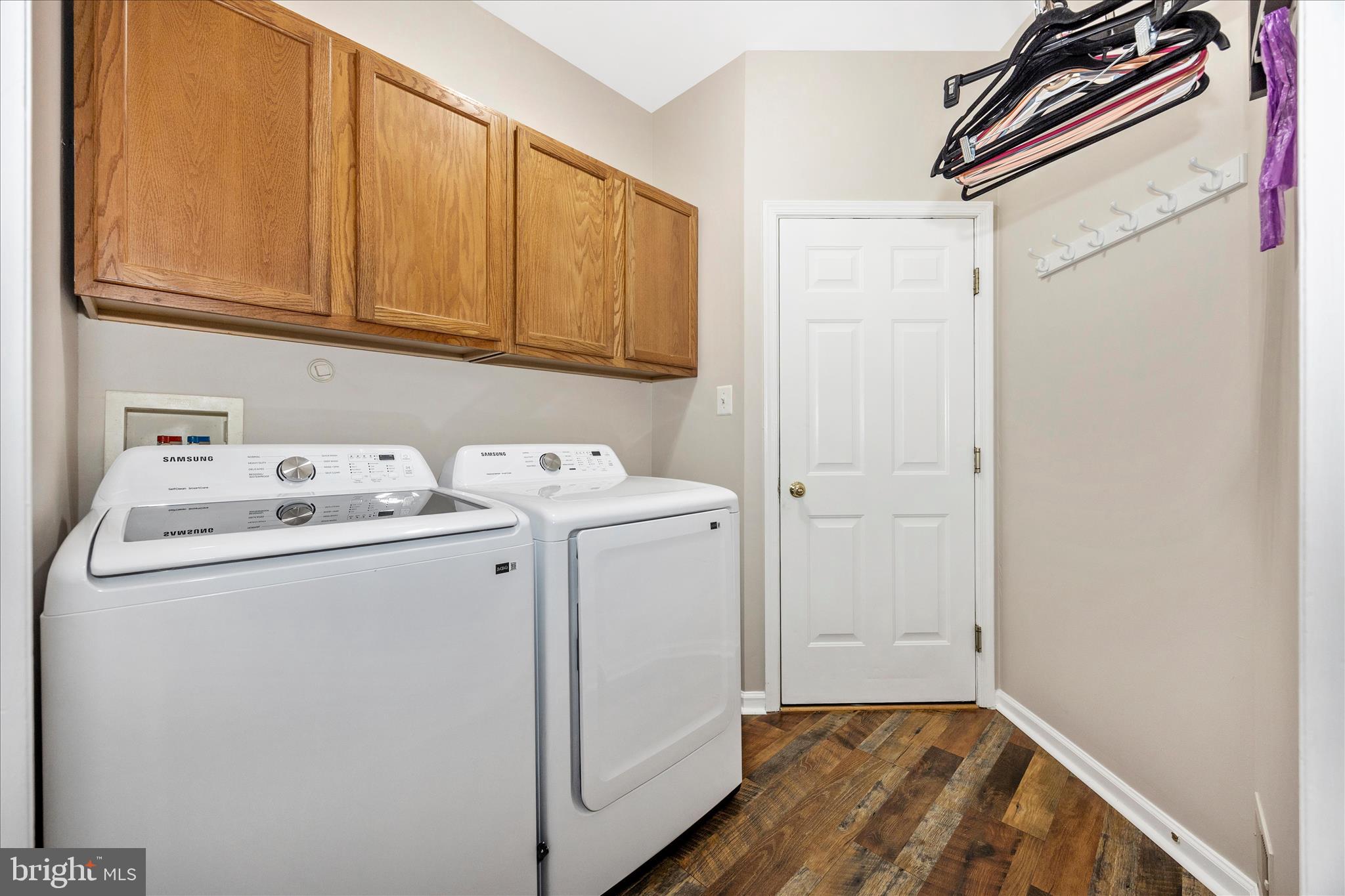 SPRING RIDGE - Residential