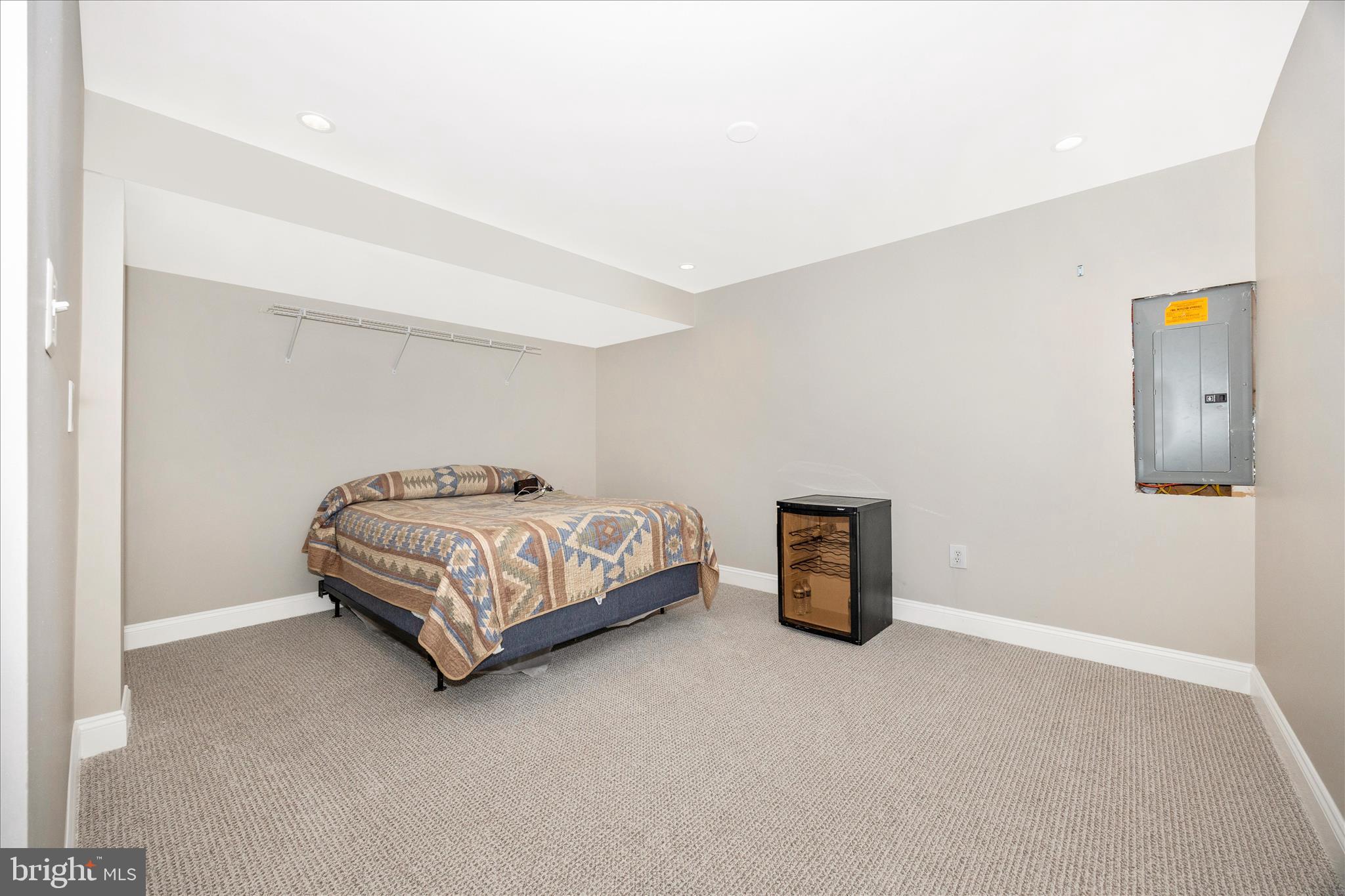 SPRING RIDGE - Residential