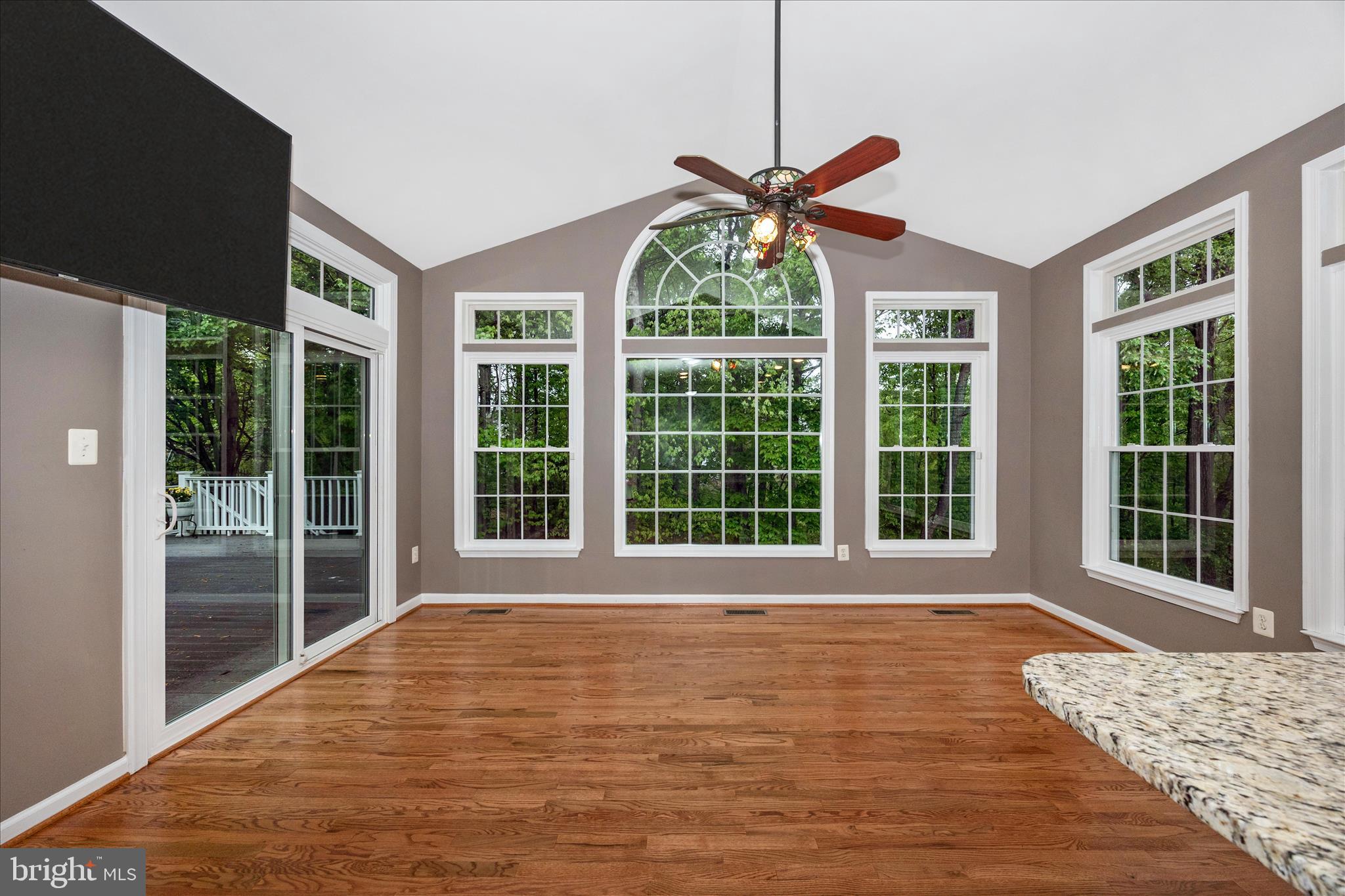 SPRING RIDGE - Residential