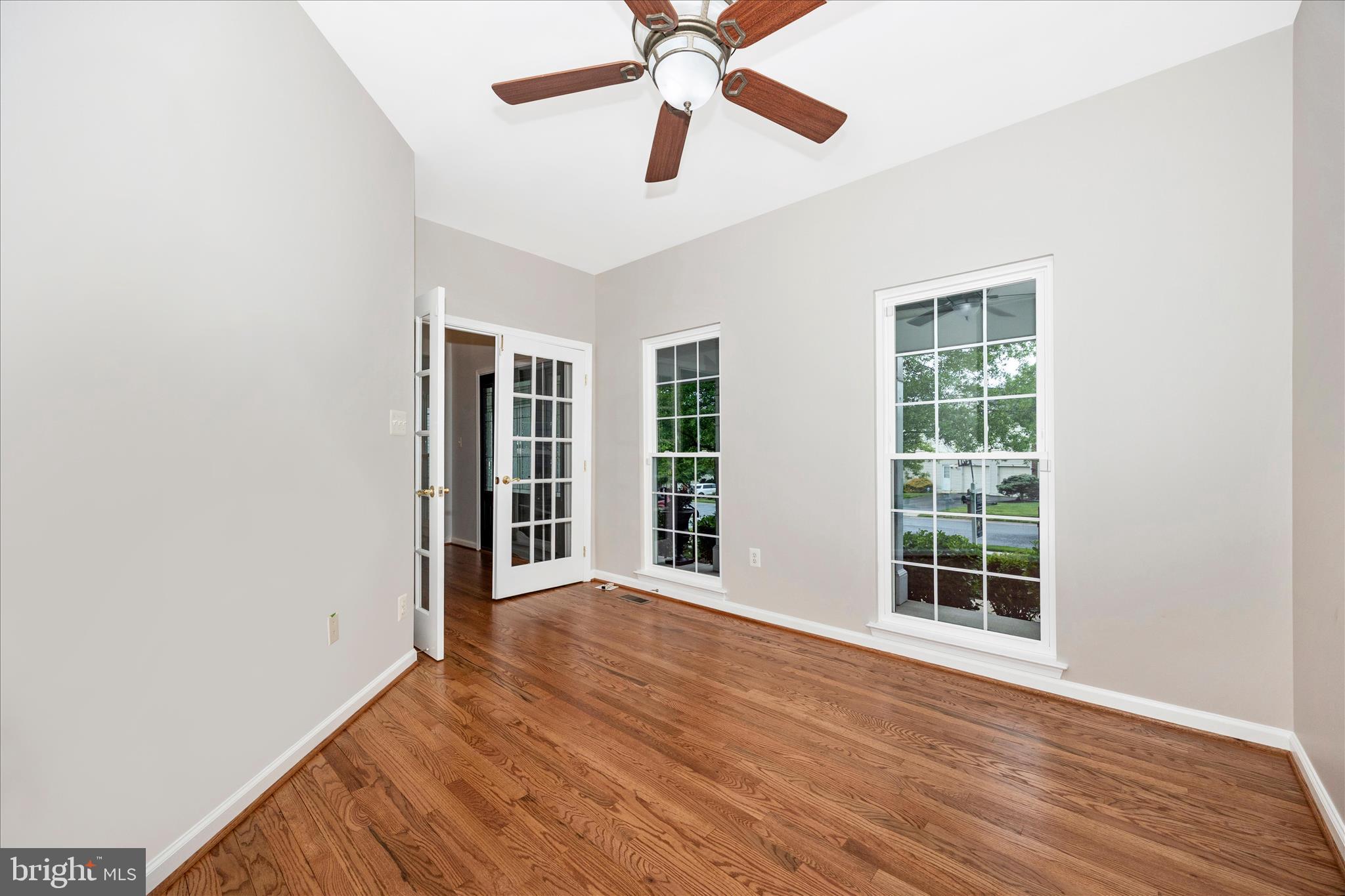 SPRING RIDGE - Residential