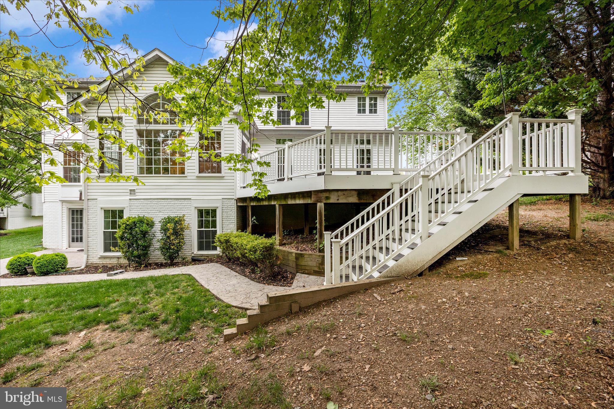 SPRING RIDGE - Residential