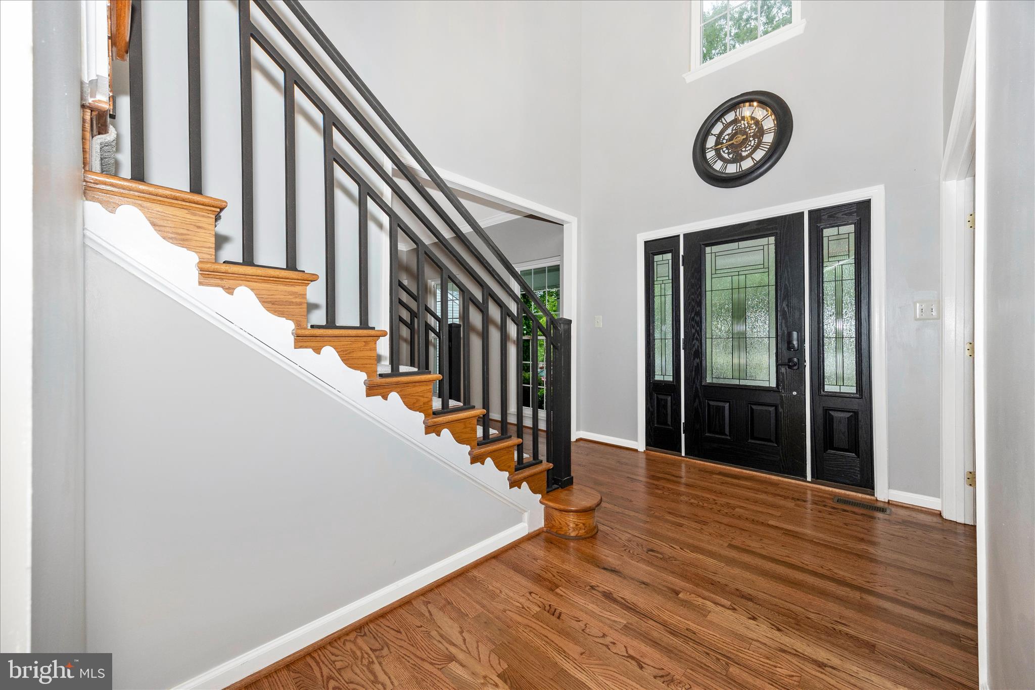 6463 FOREST HILLS COURT