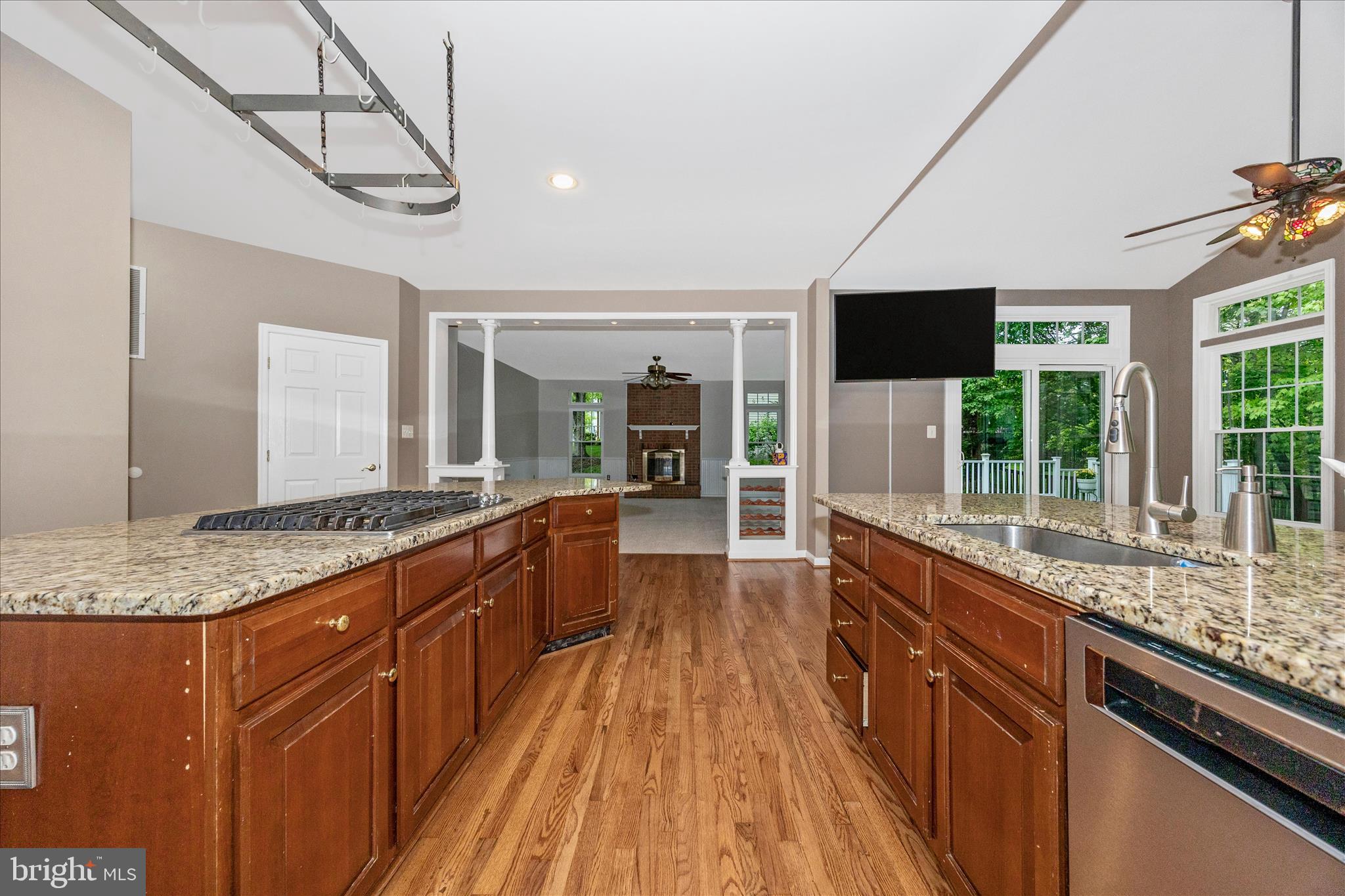 SPRING RIDGE - Residential