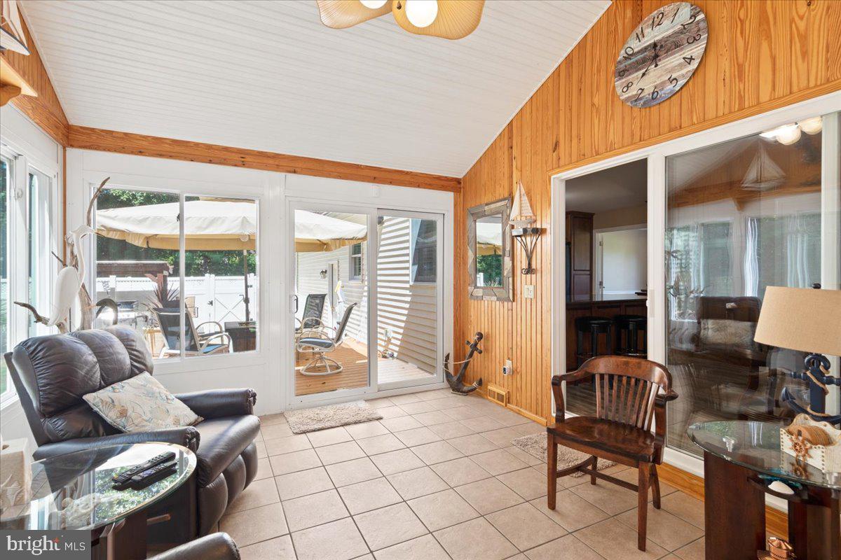 NUTTERS CROSSING - Residential