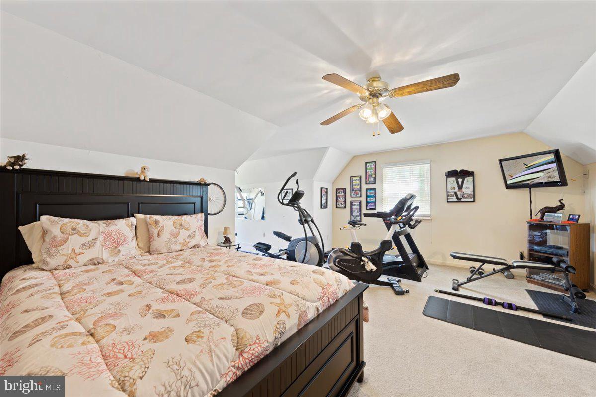 NUTTERS CROSSING - Residential