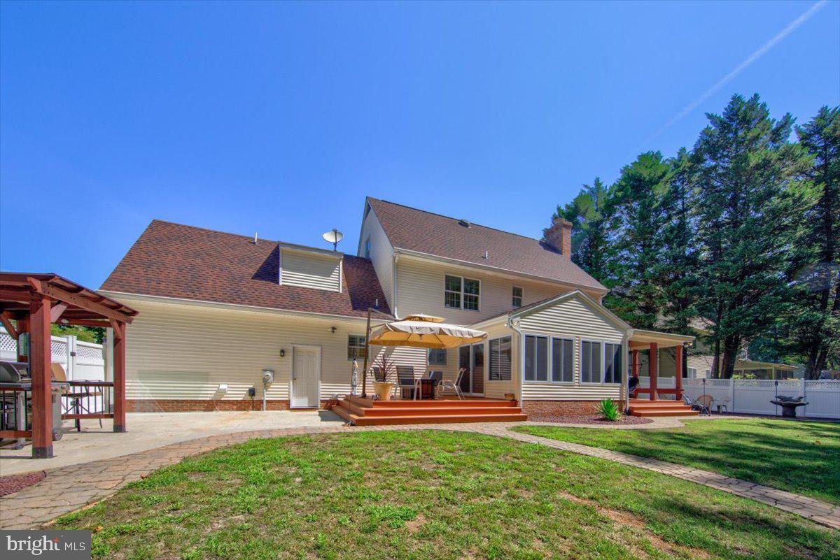 NUTTERS CROSSING - Residential