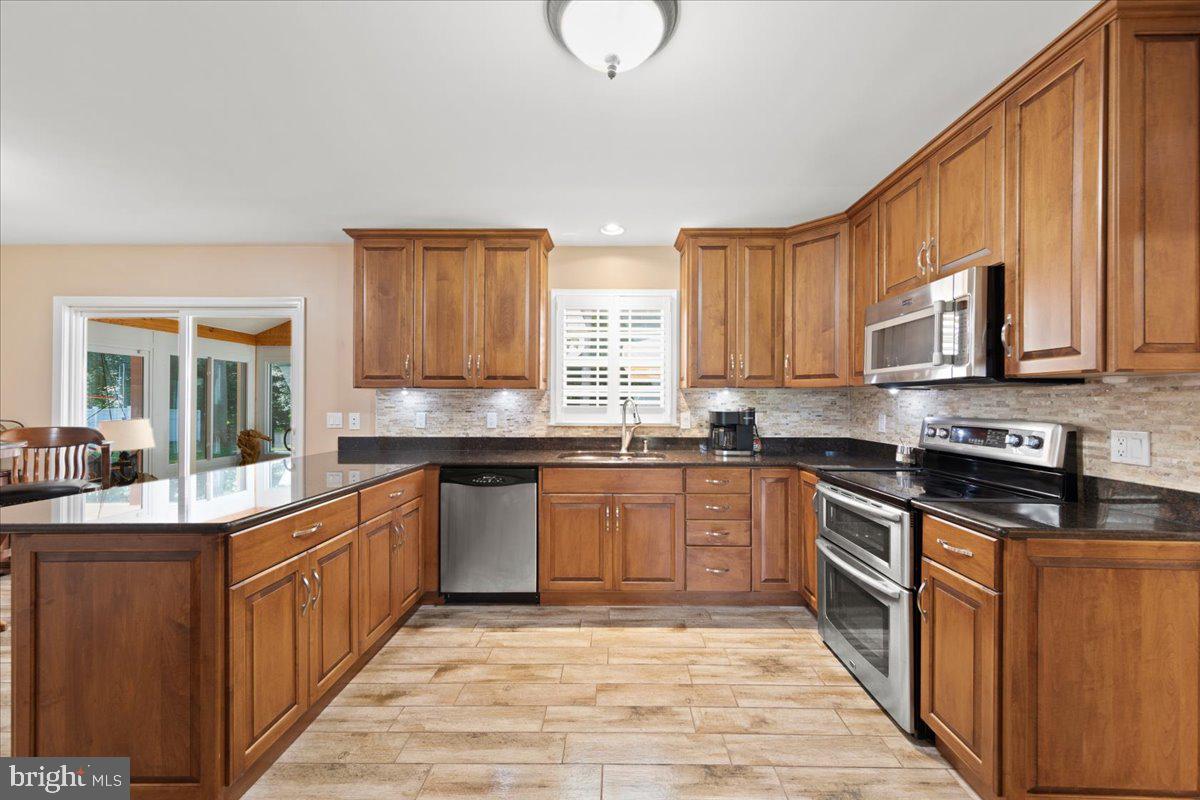 NUTTERS CROSSING - Residential