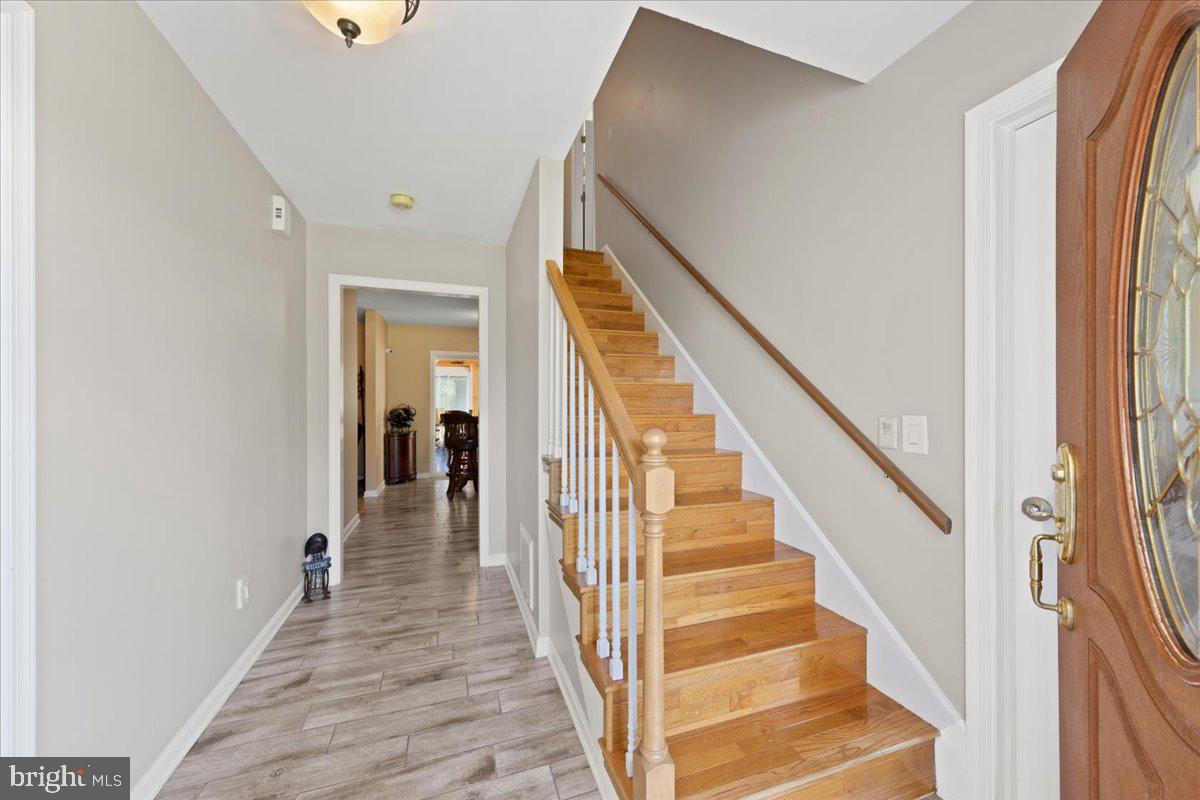 NUTTERS CROSSING - Residential