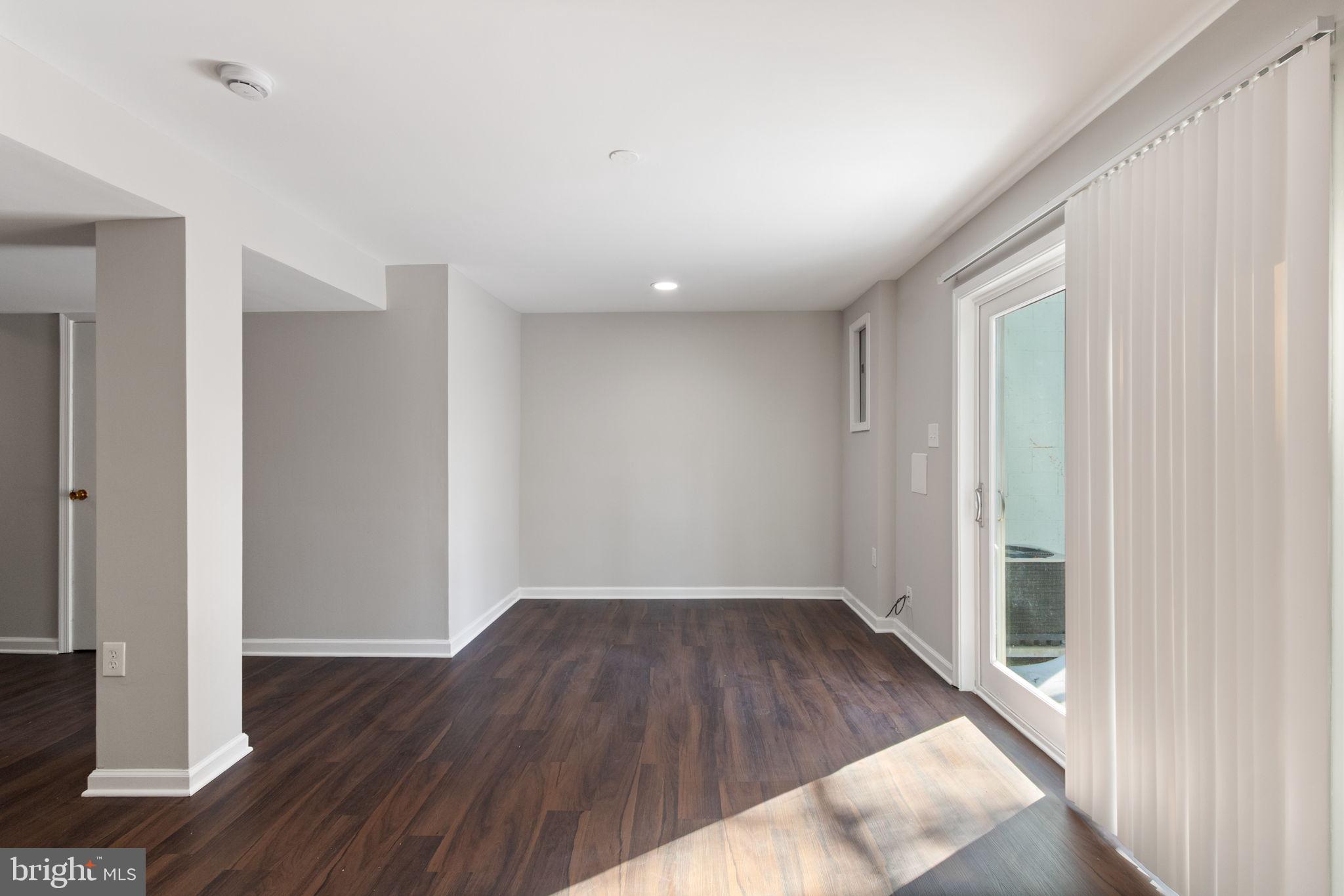 STAFFORDBOROUGH - Residential