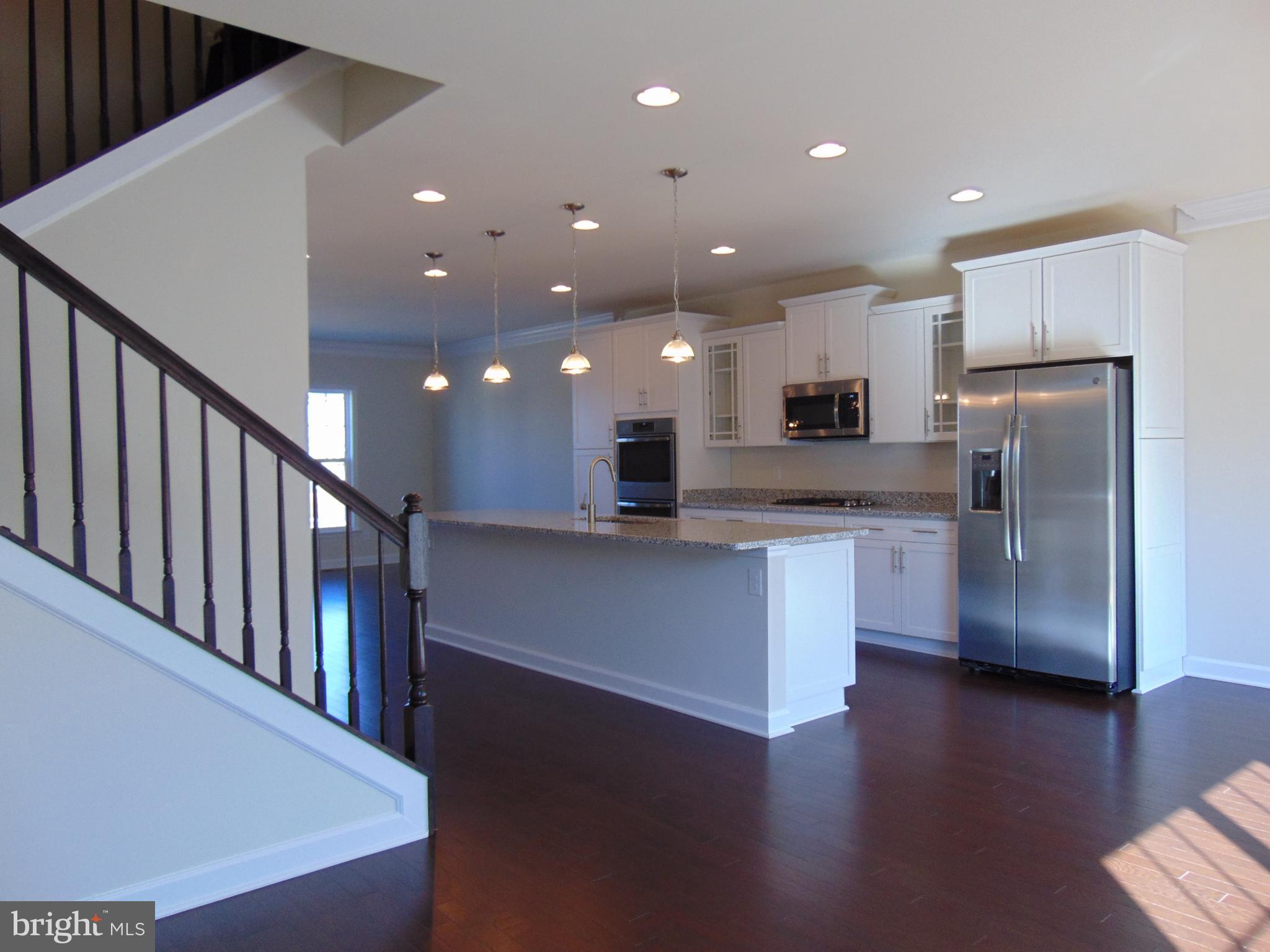 BELMONT RUN - Residential Lease