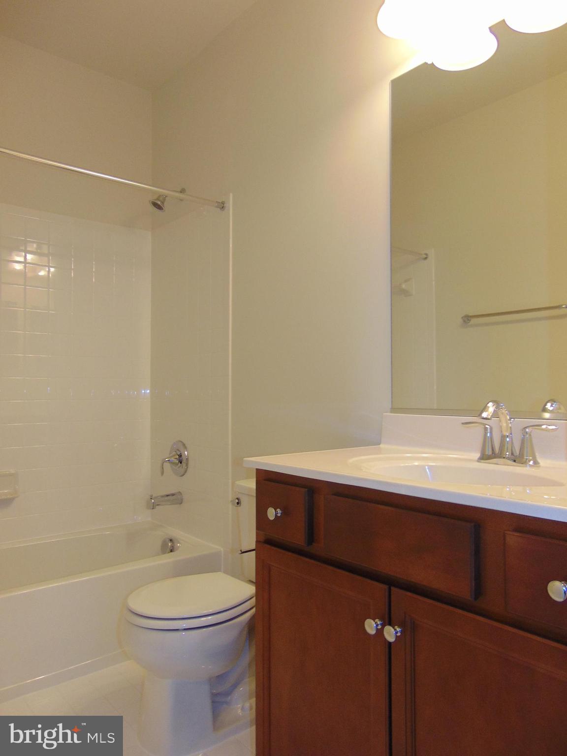 BELMONT RUN - Residential Lease