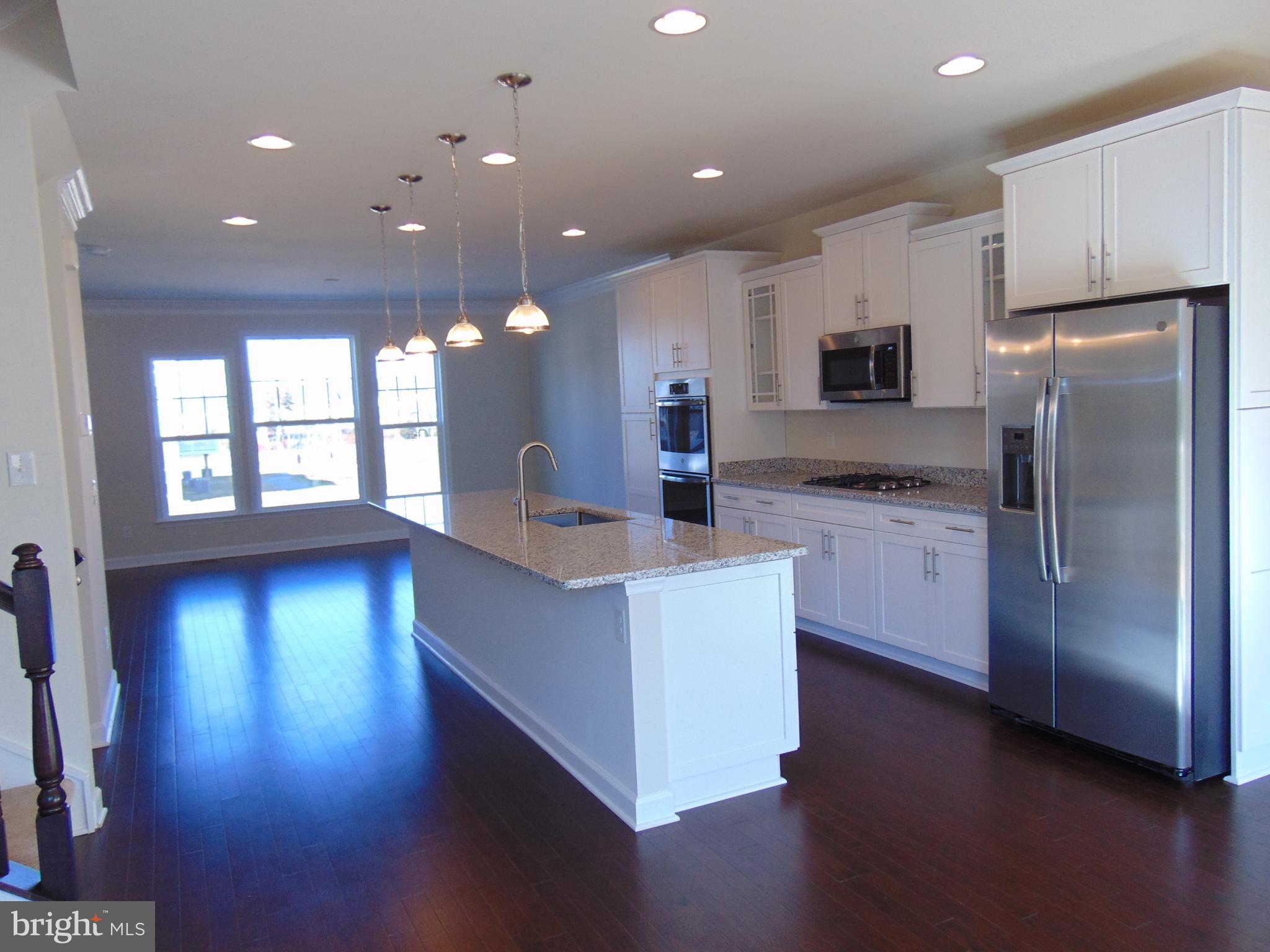 BELMONT RUN - Residential Lease