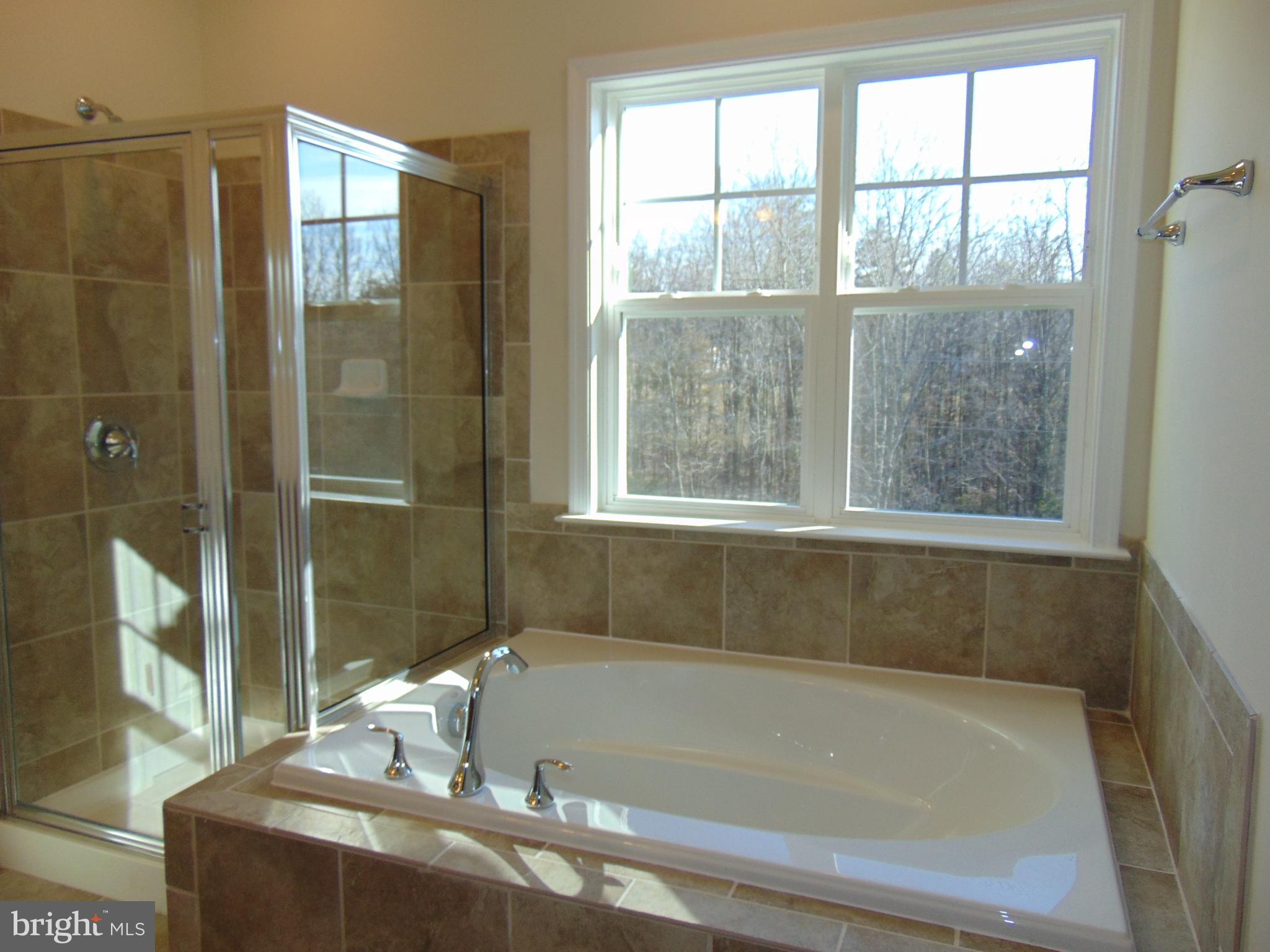 BELMONT RUN - Residential Lease