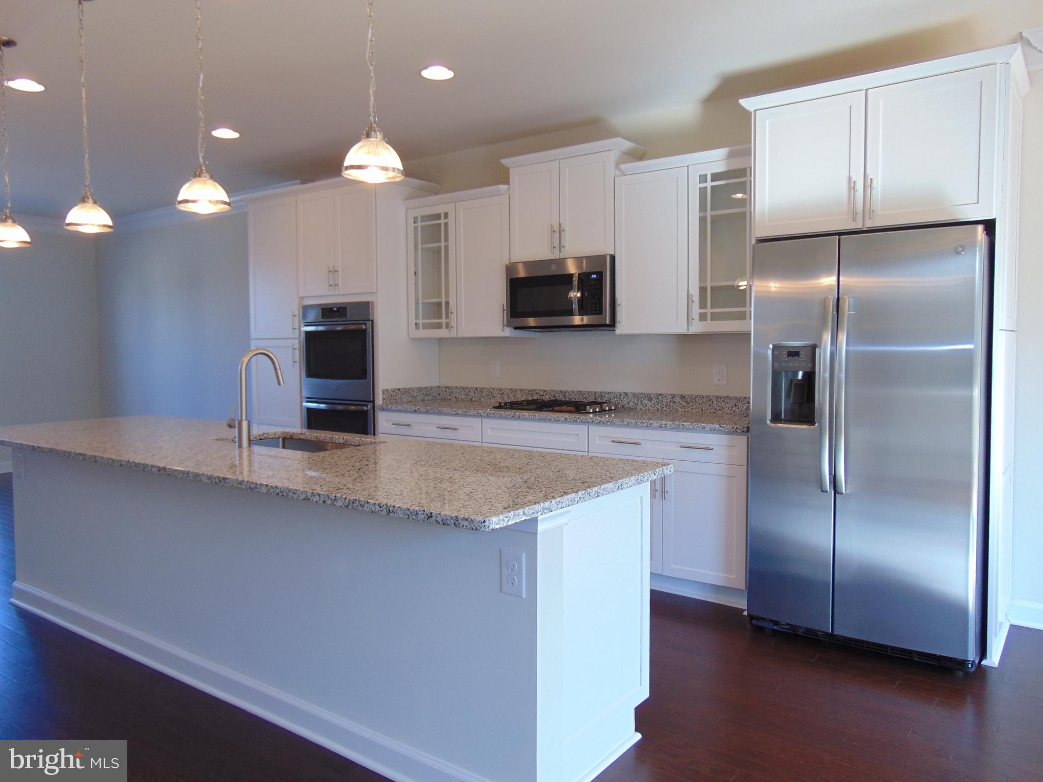 BELMONT RUN - Residential Lease