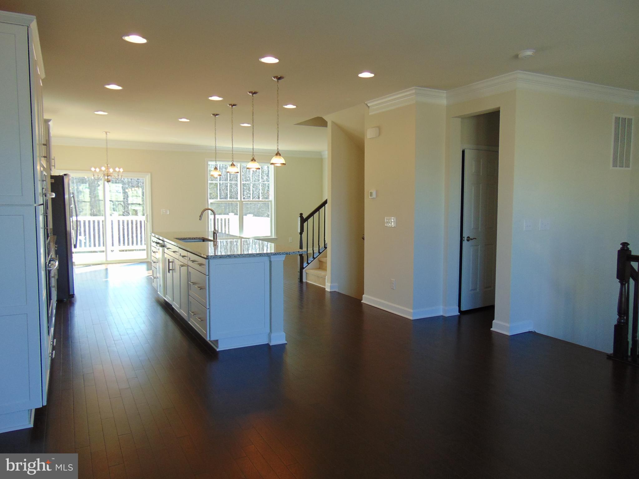 BELMONT RUN - Residential Lease