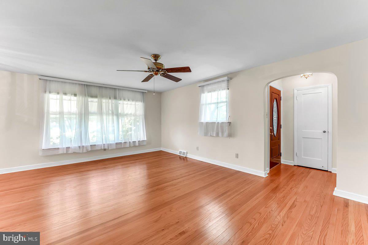 SPRINGFIELD - Residential Lease