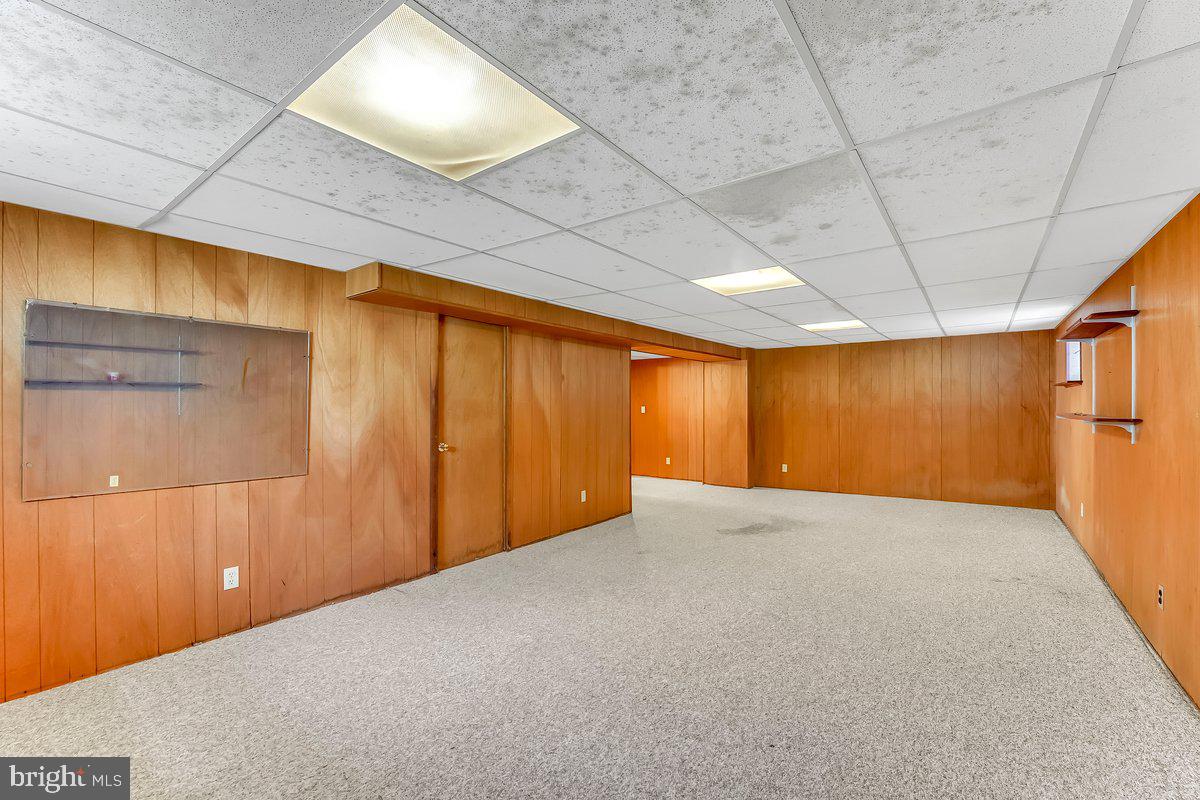 SPRINGFIELD - Residential Lease