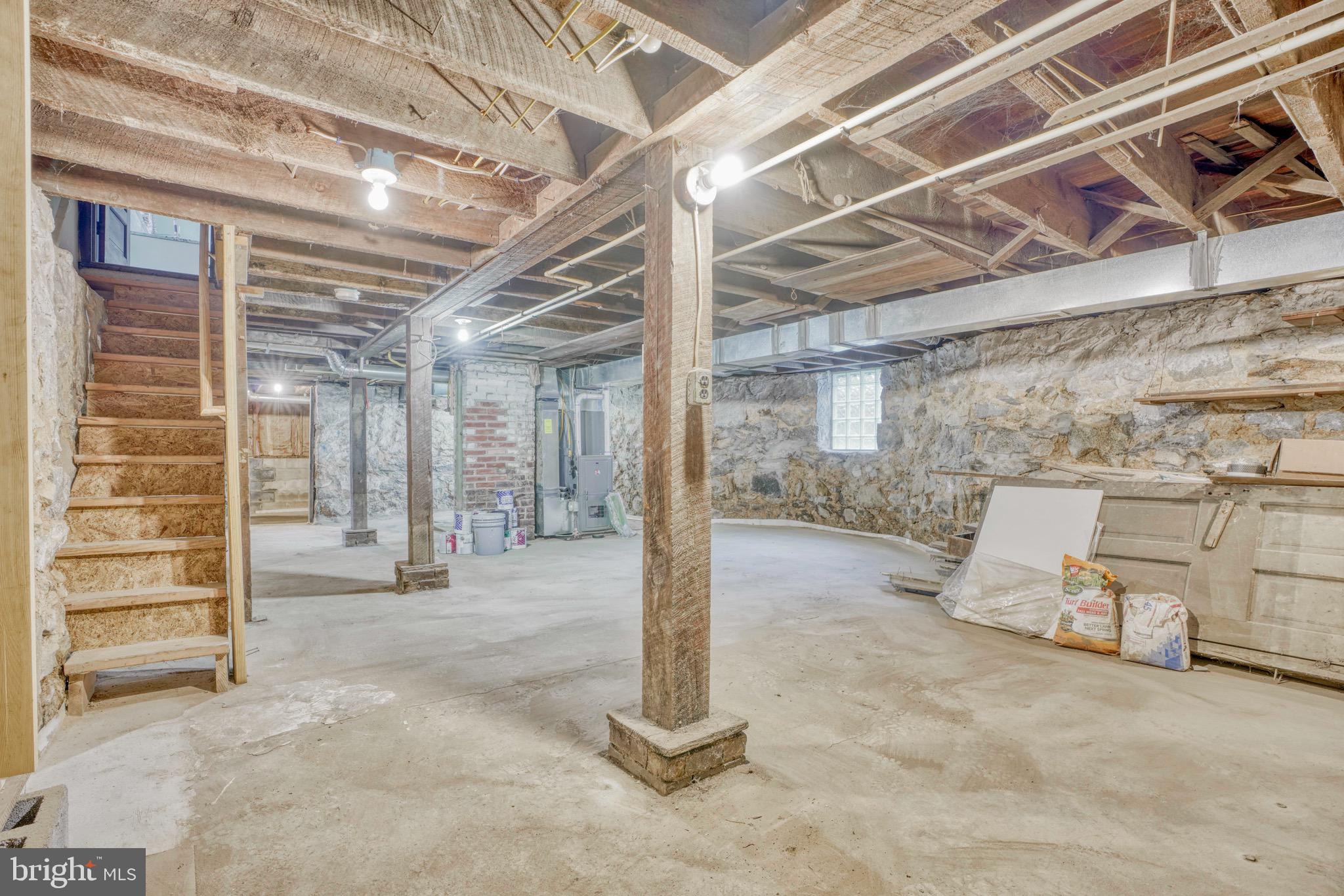 BELVEDERE SQUARE - Residential