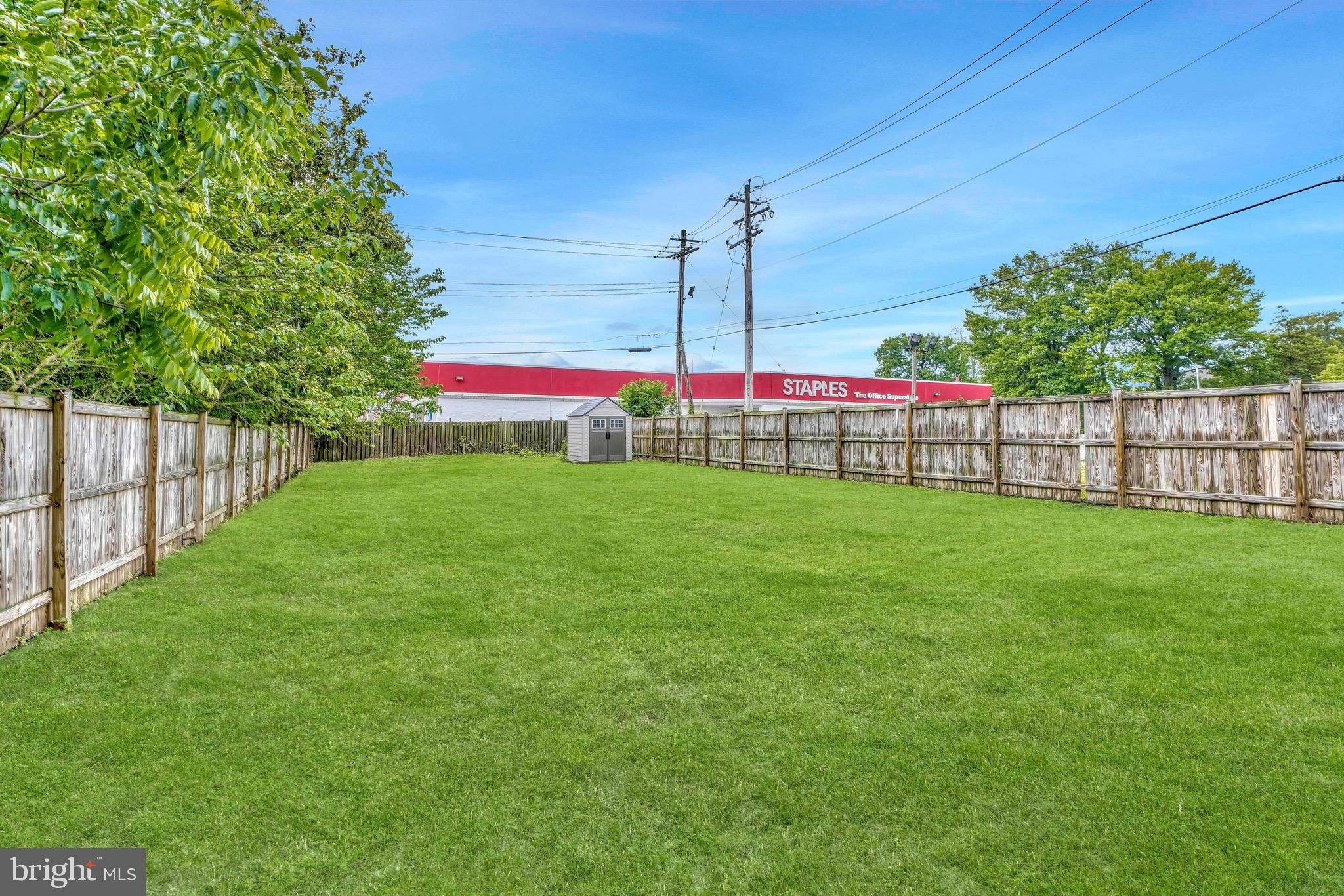 BELVEDERE SQUARE - Residential