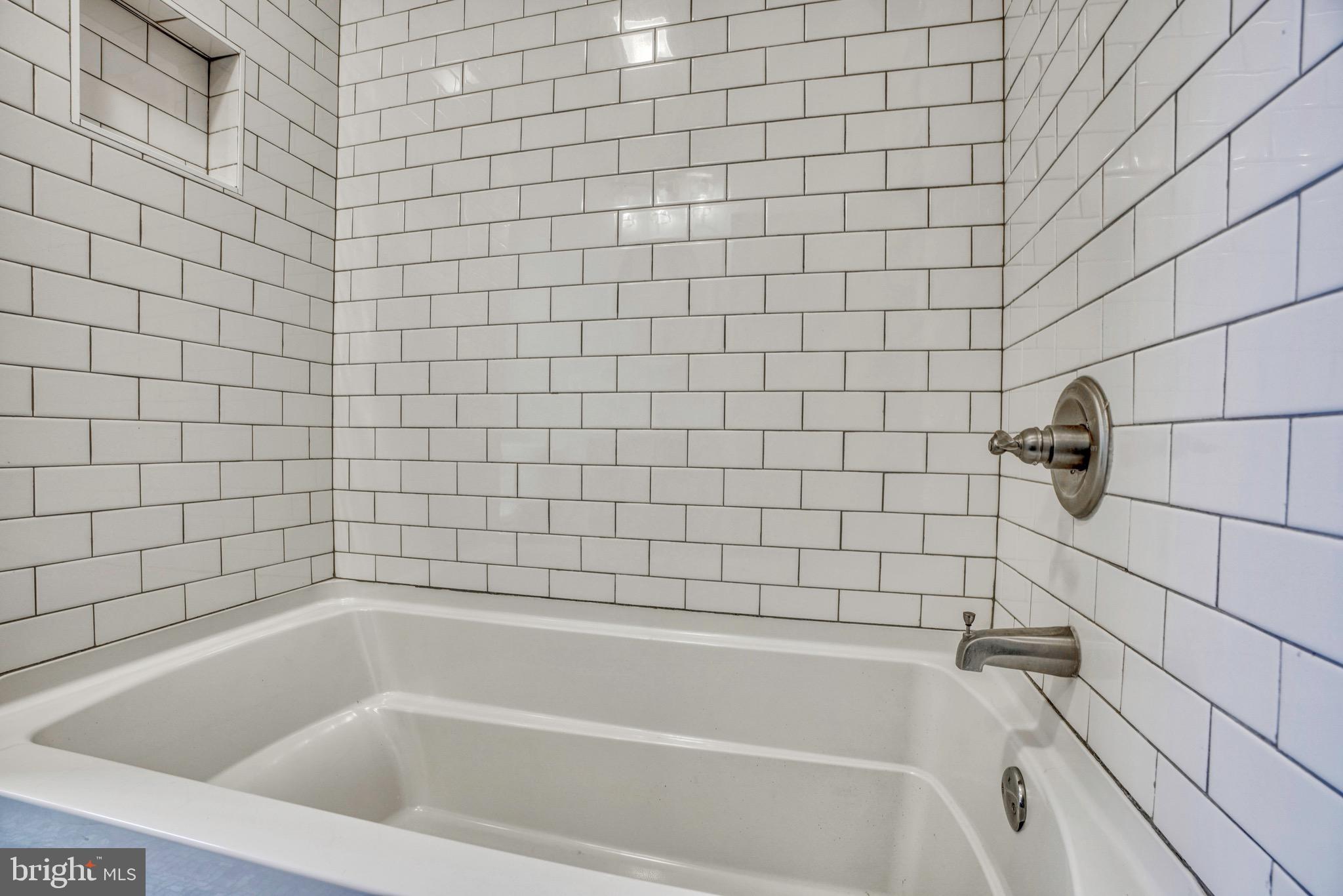 BELVEDERE SQUARE - Residential