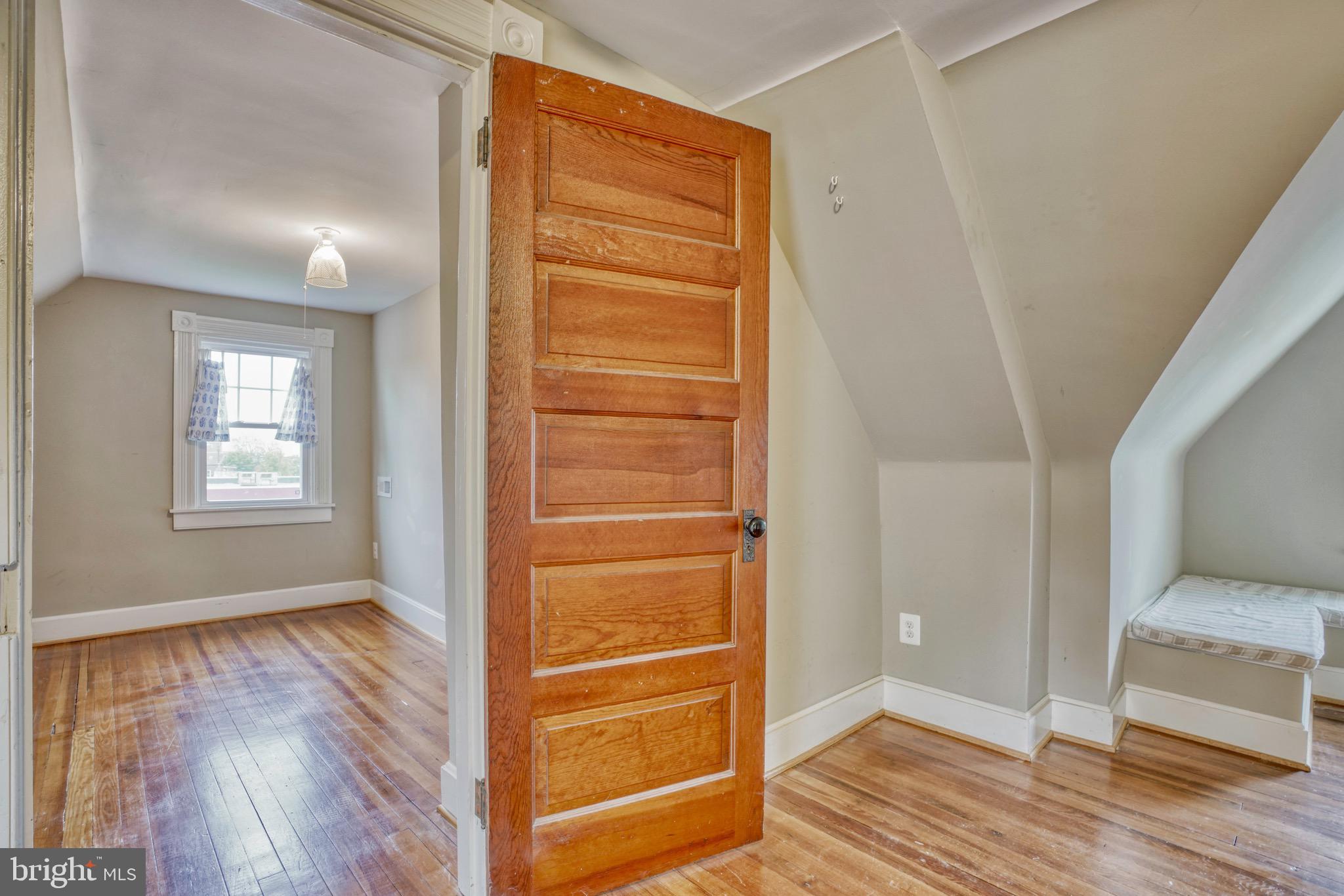 BELVEDERE SQUARE - Residential