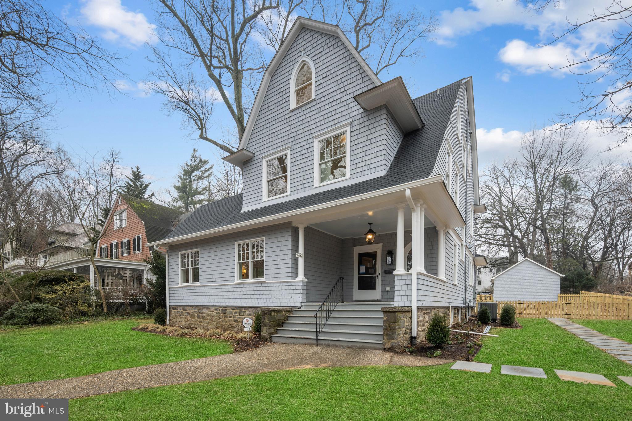 ROLAND PARK - Residential