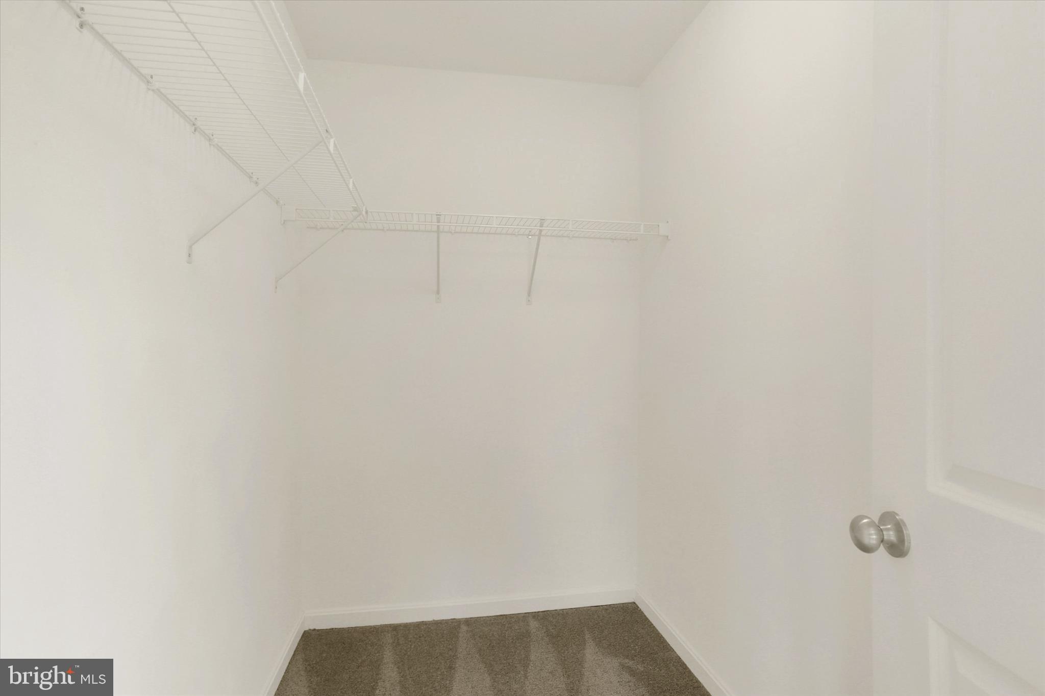 LEXINGTON ESTATES - Residential