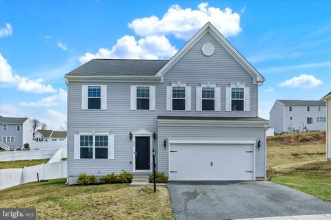 Photo of 220 Champions Drive, YORK HAVEN, PA 17370 (MLS # PAYK2099336)