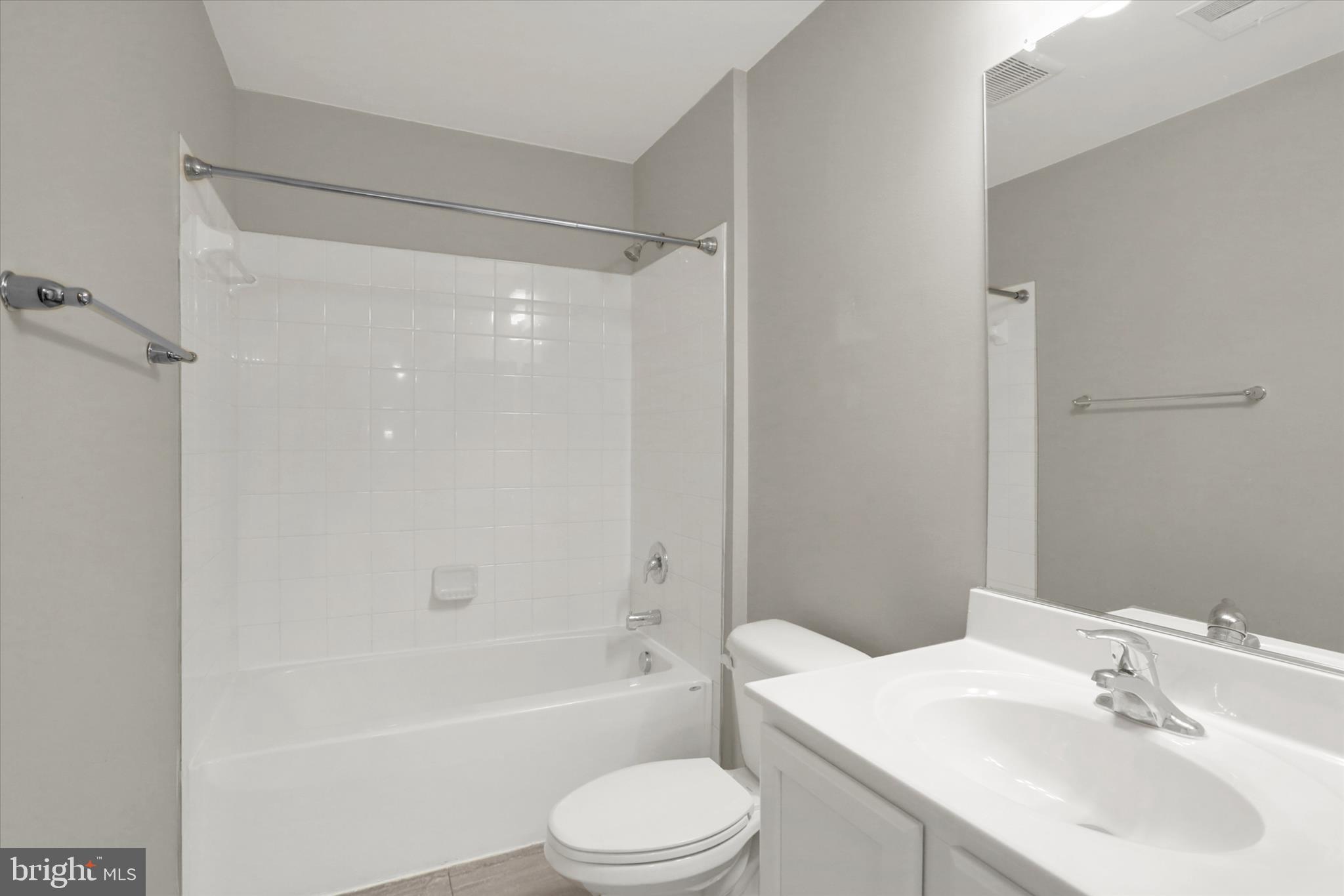 LEXINGTON ESTATES - Residential