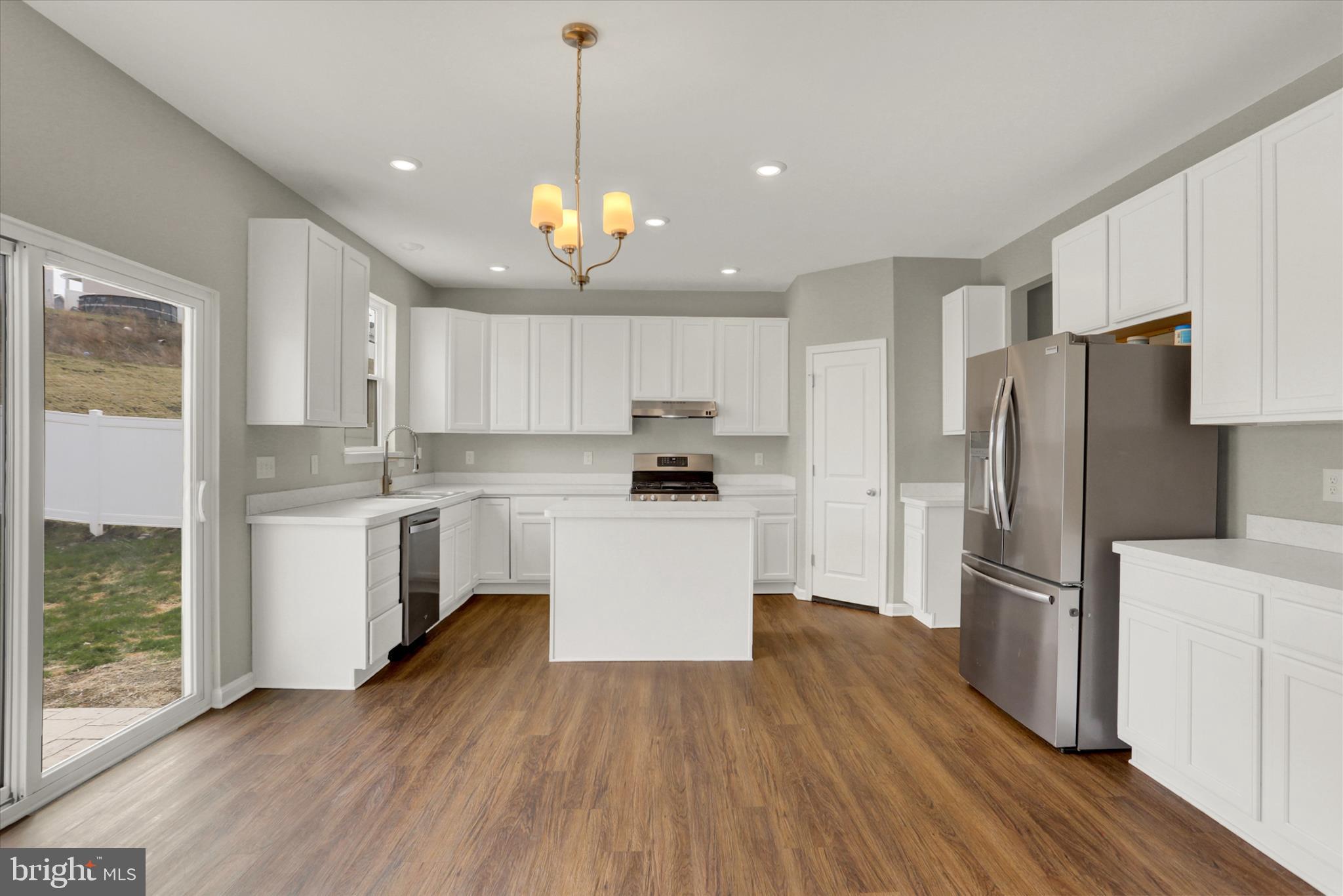 LEXINGTON ESTATES - Residential