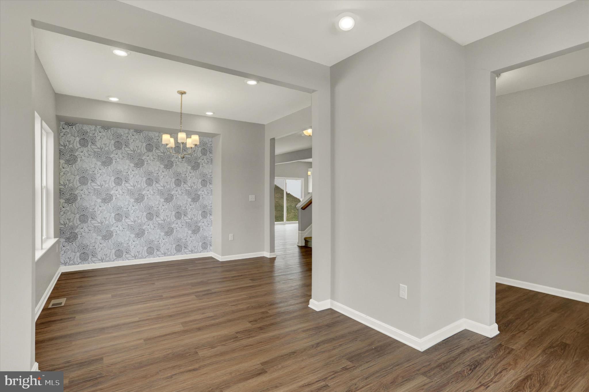 LEXINGTON ESTATES - Residential