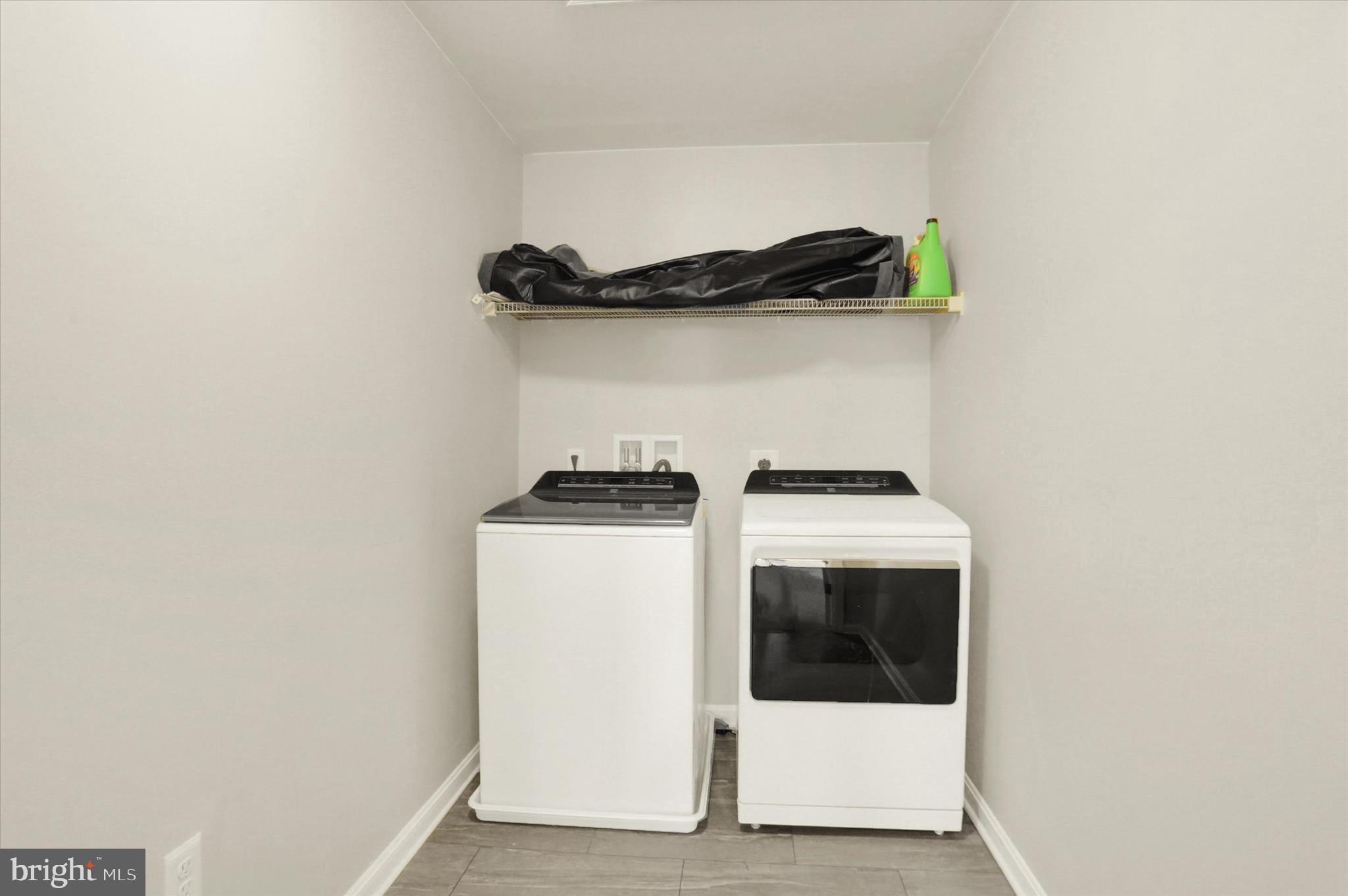 LEXINGTON ESTATES - Residential