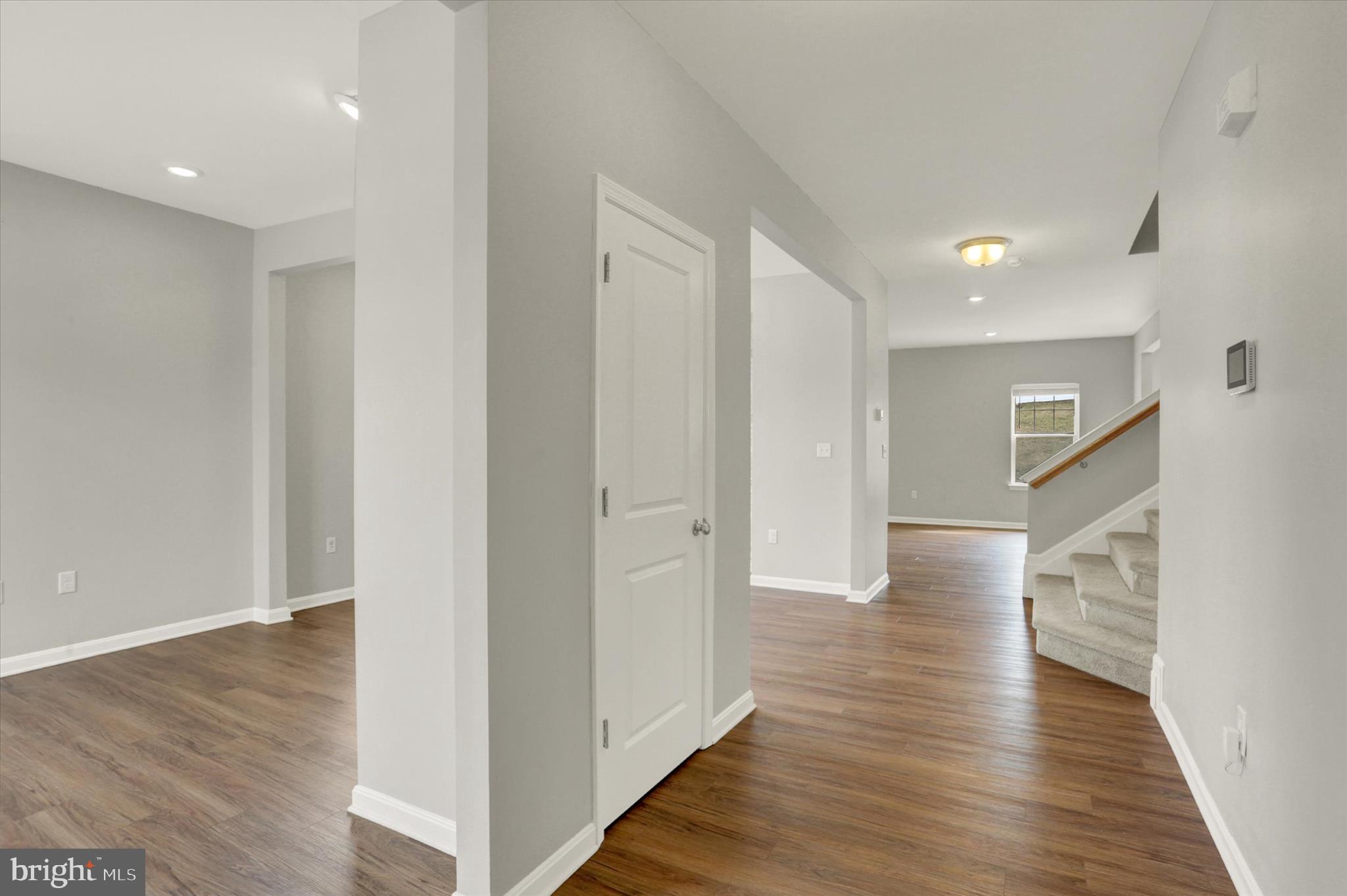 LEXINGTON ESTATES - Residential