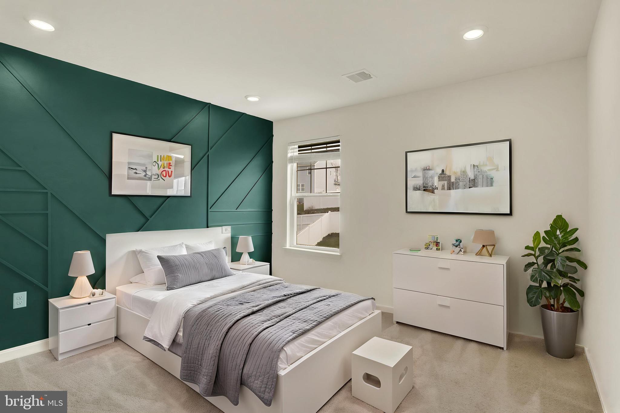 LEXINGTON ESTATES - Residential