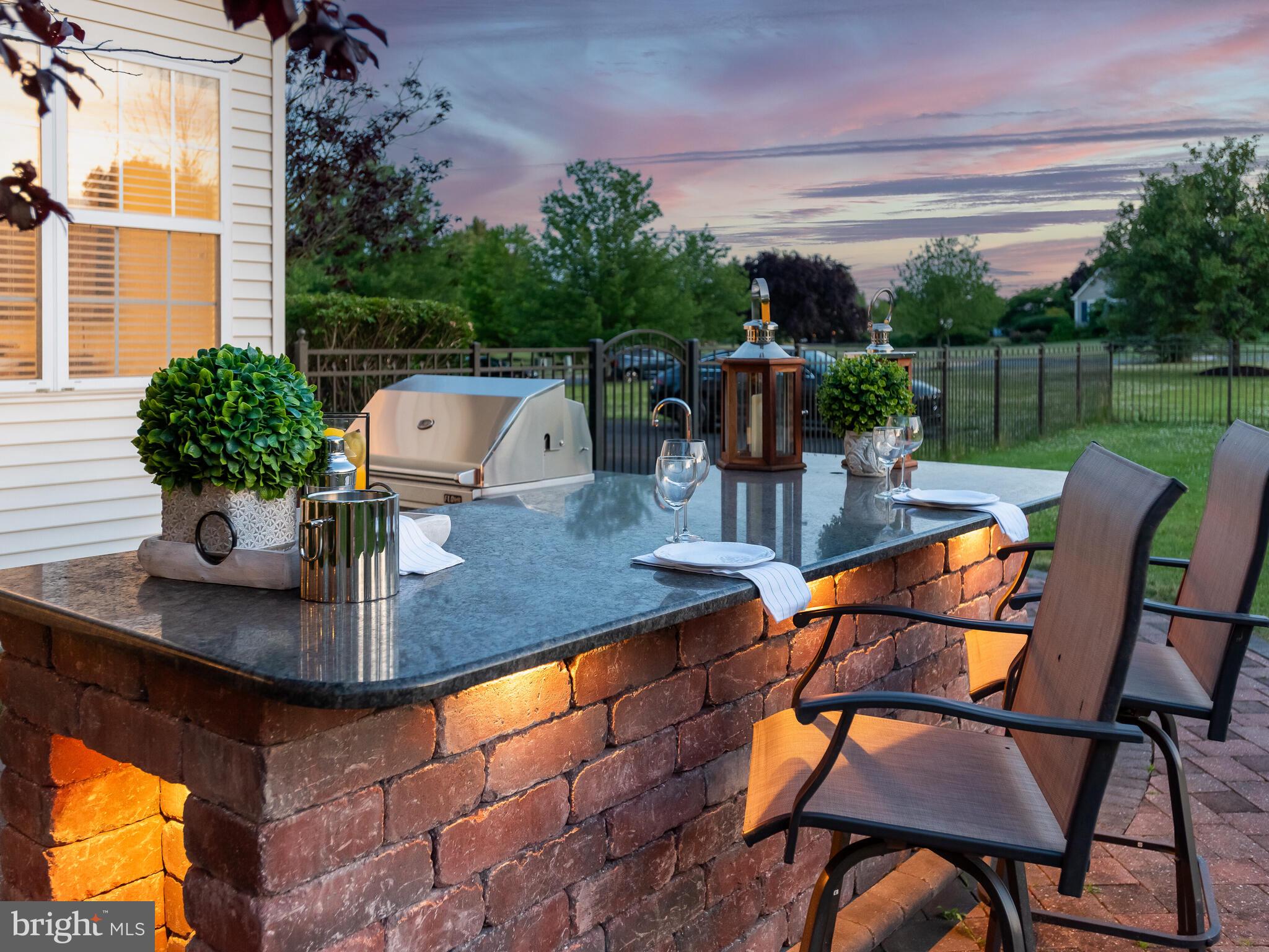 COUNTRY RIDGE - Residential