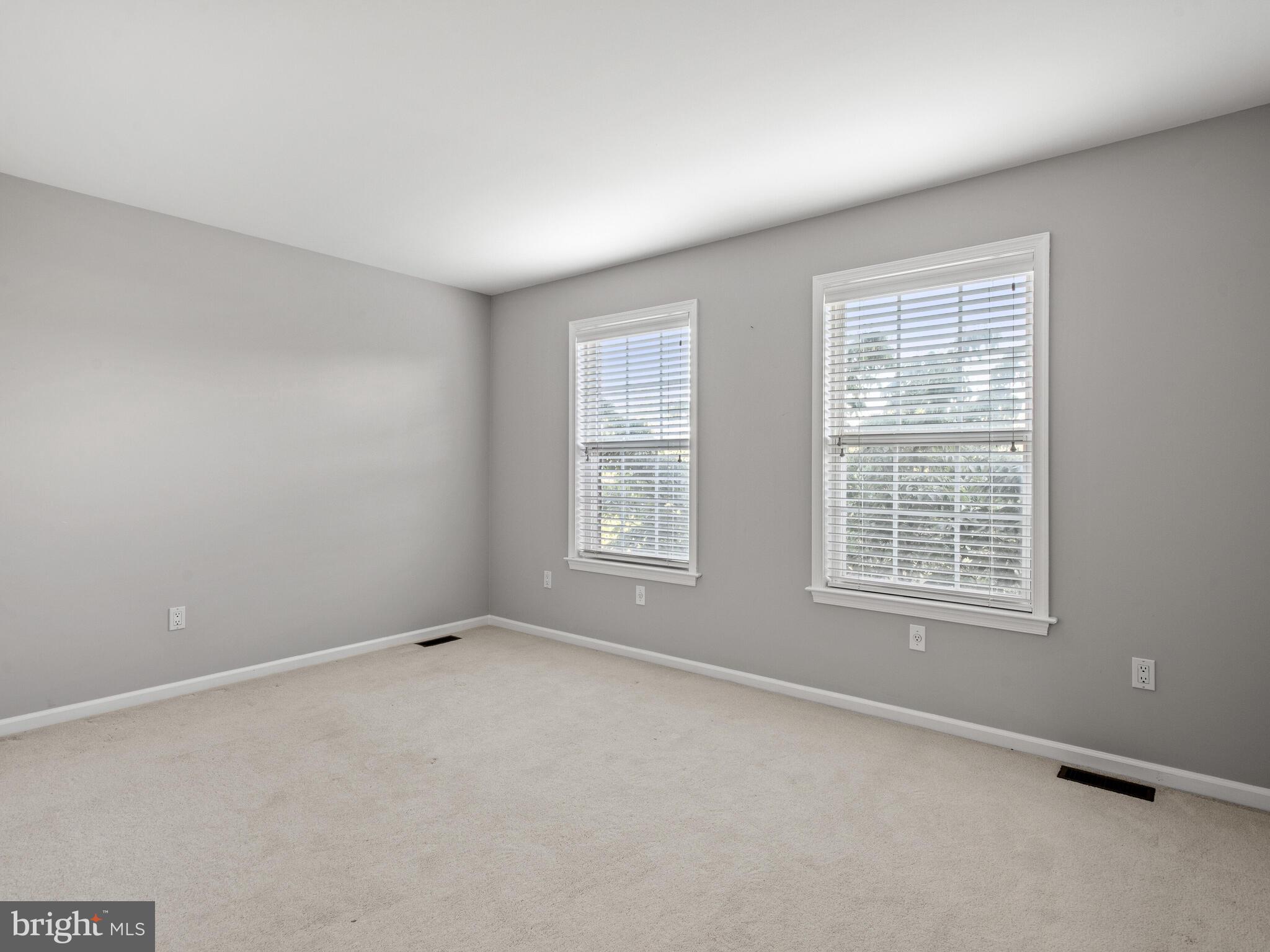 COUNTRY RIDGE - Residential