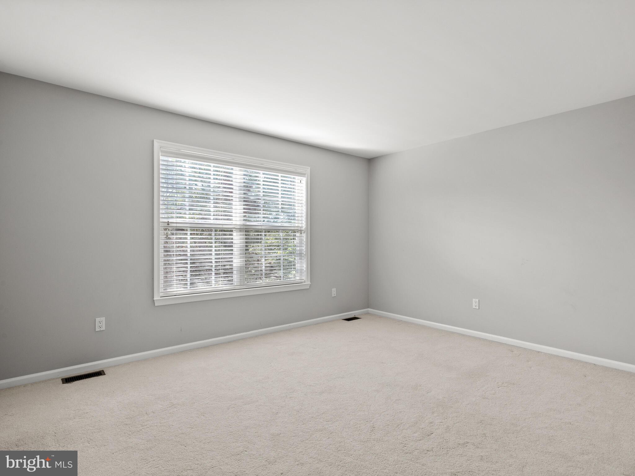 COUNTRY RIDGE - Residential