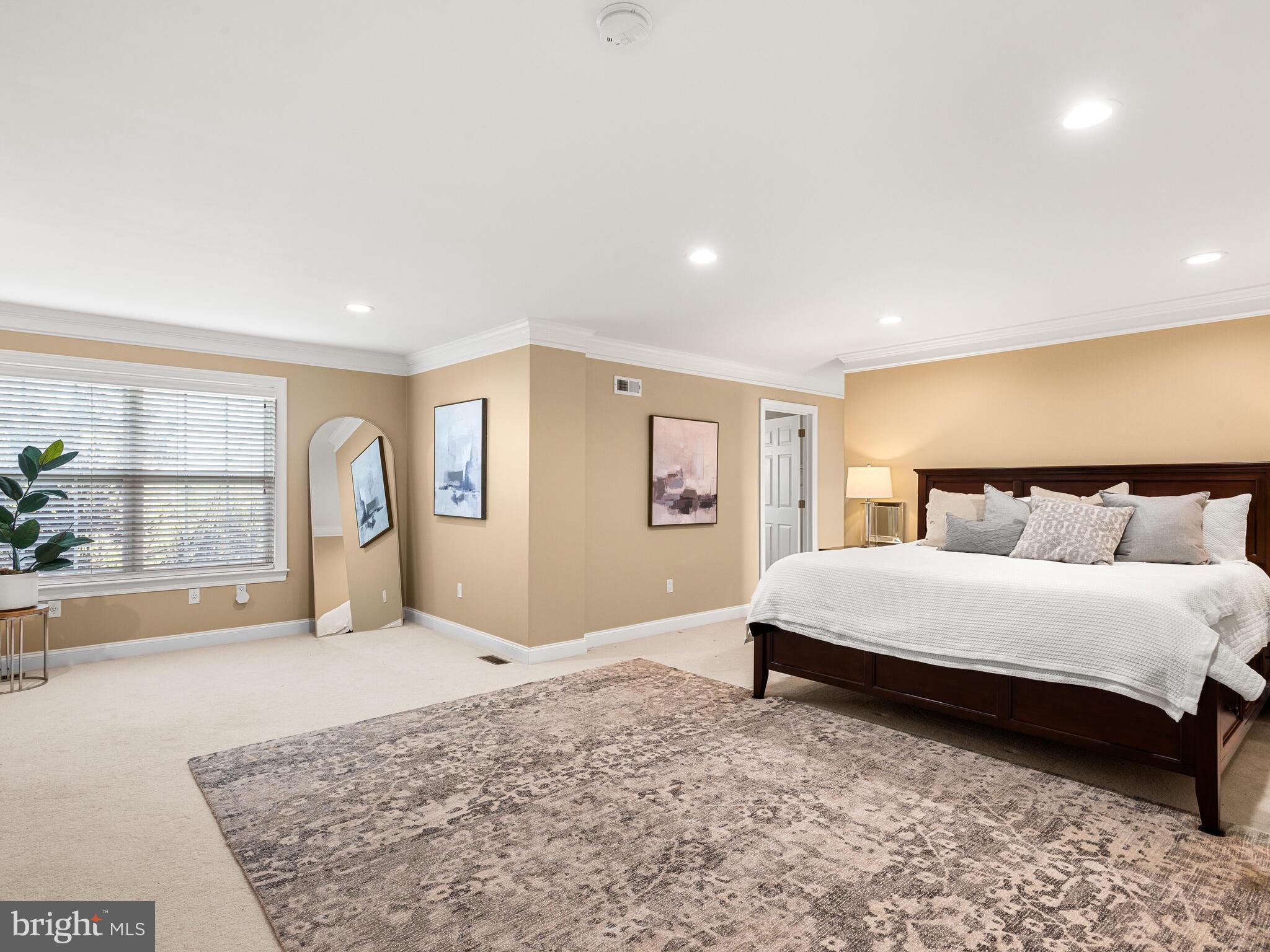 COUNTRY RIDGE - Residential