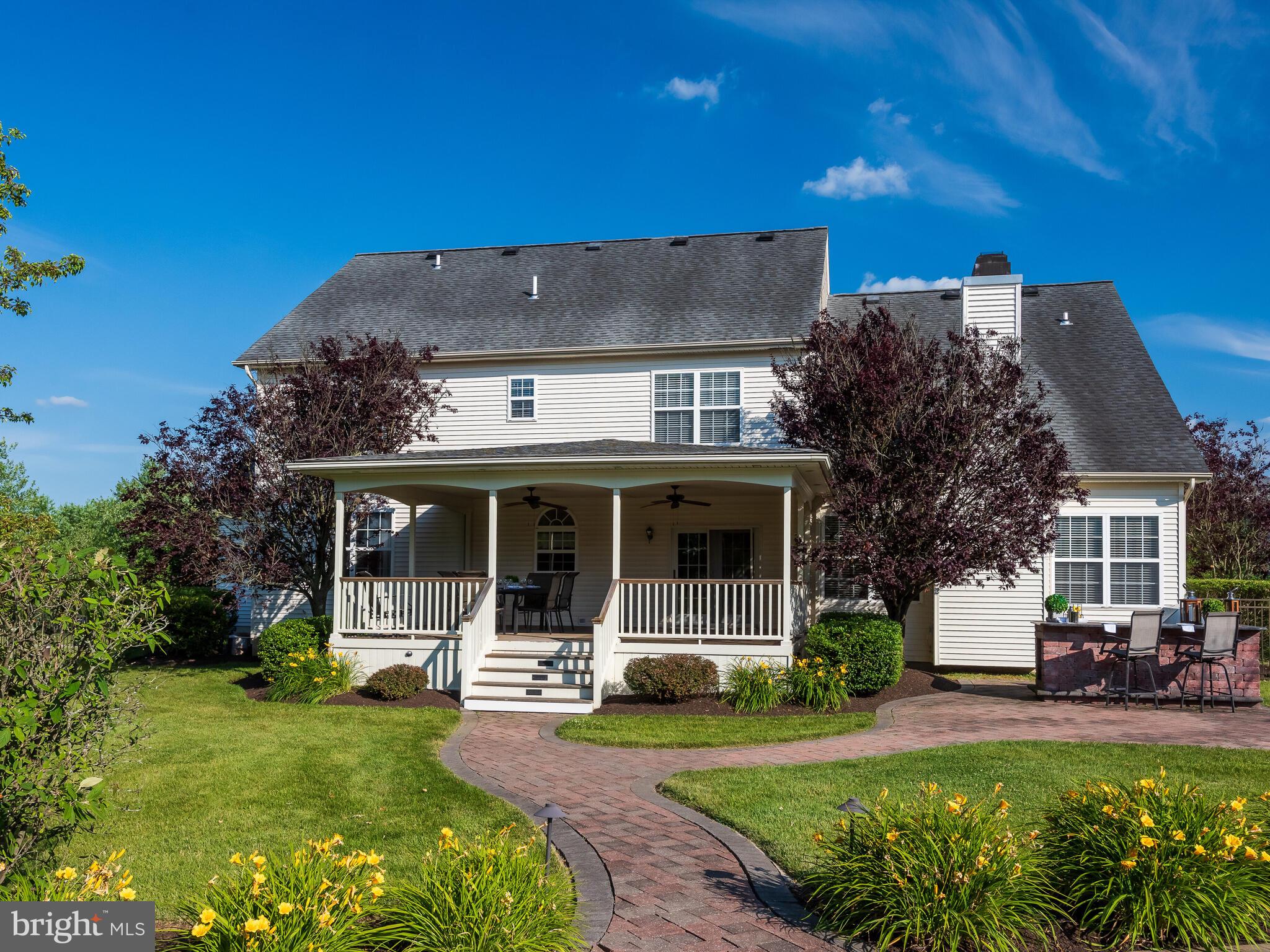 COUNTRY RIDGE - Residential