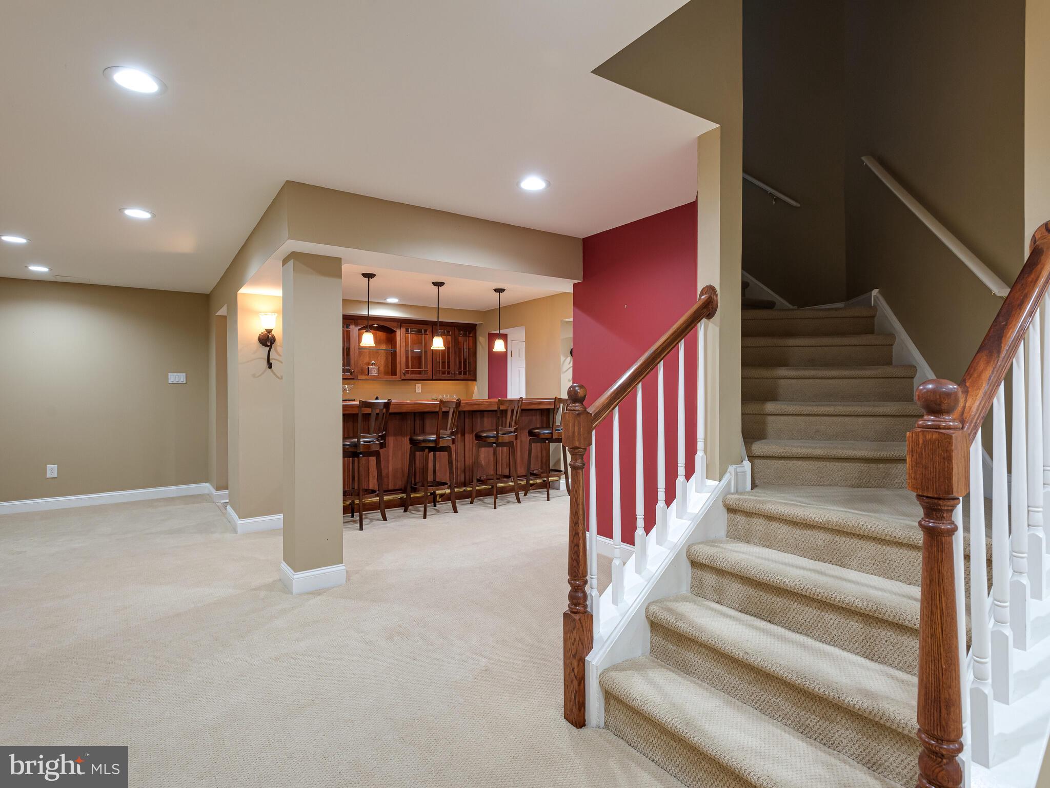 COUNTRY RIDGE - Residential