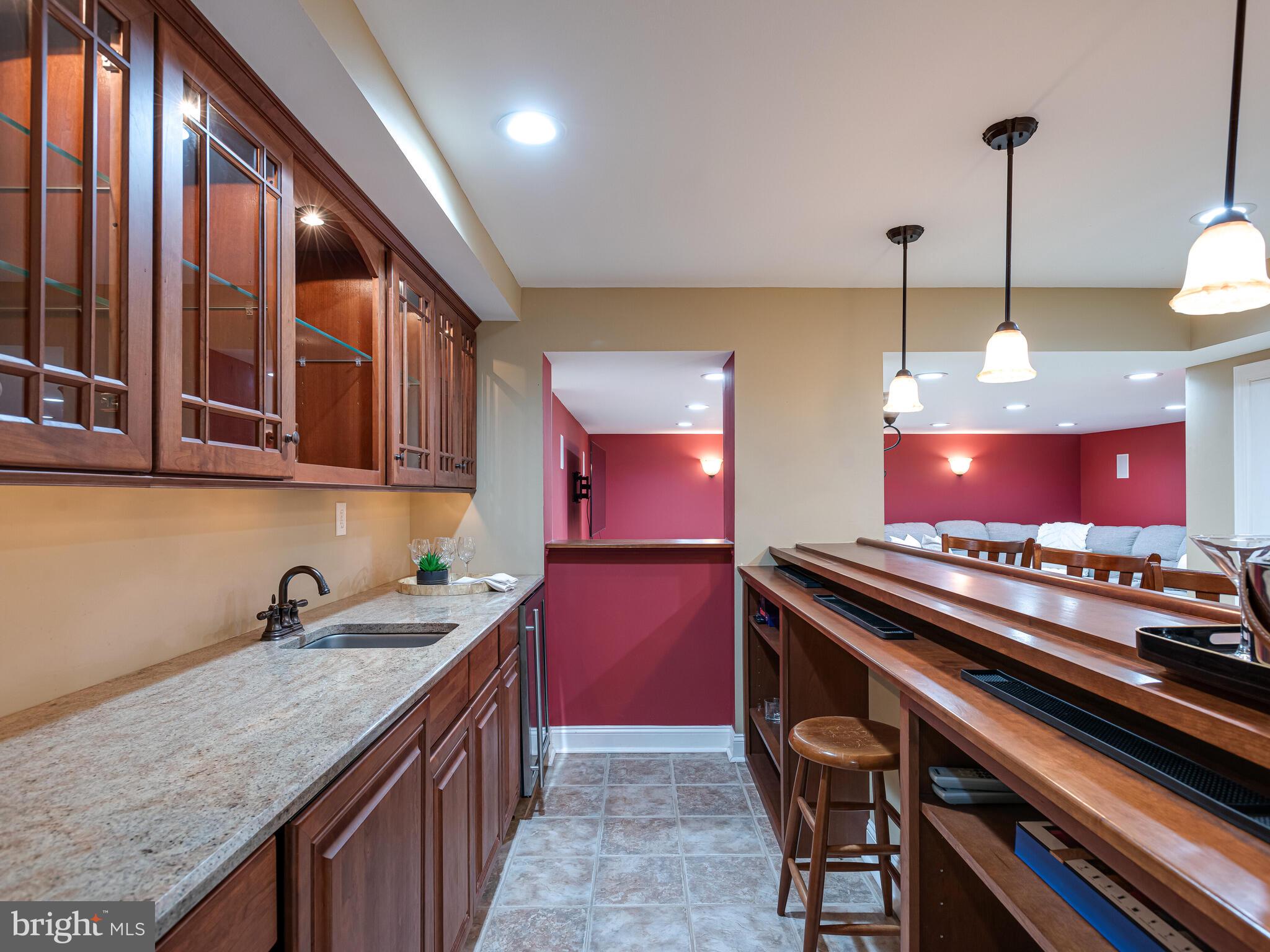 COUNTRY RIDGE - Residential