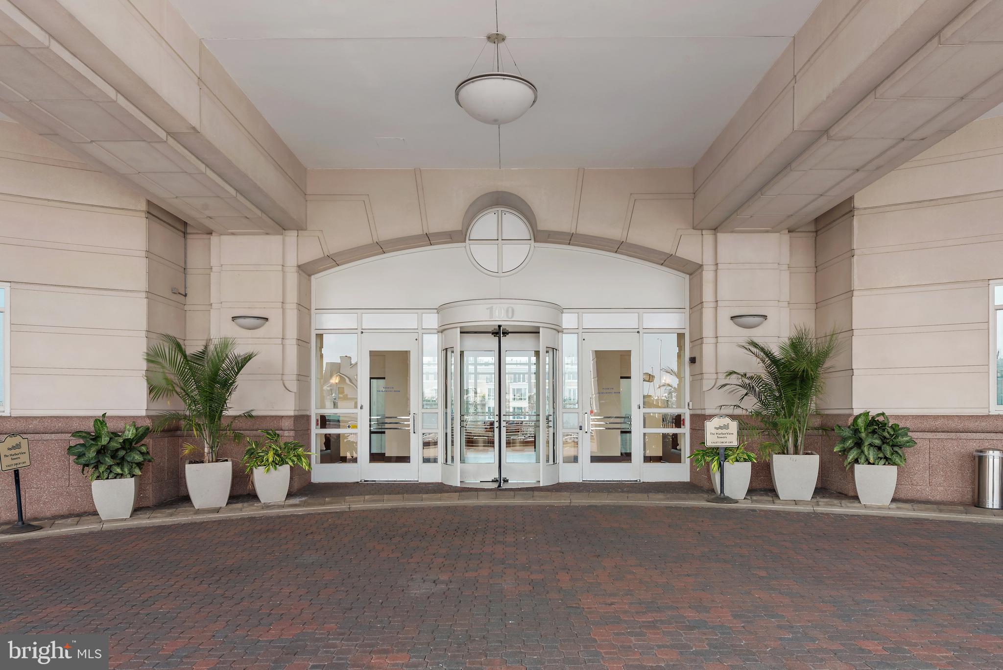 HARBORVIEW - Residential Lease