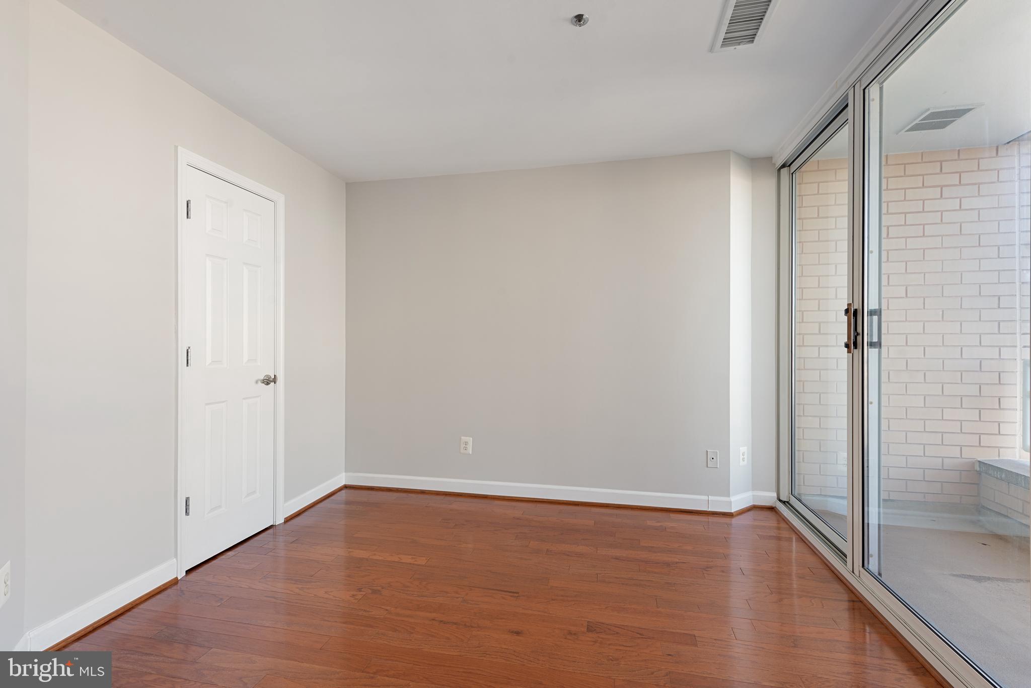 HARBORVIEW - Residential Lease