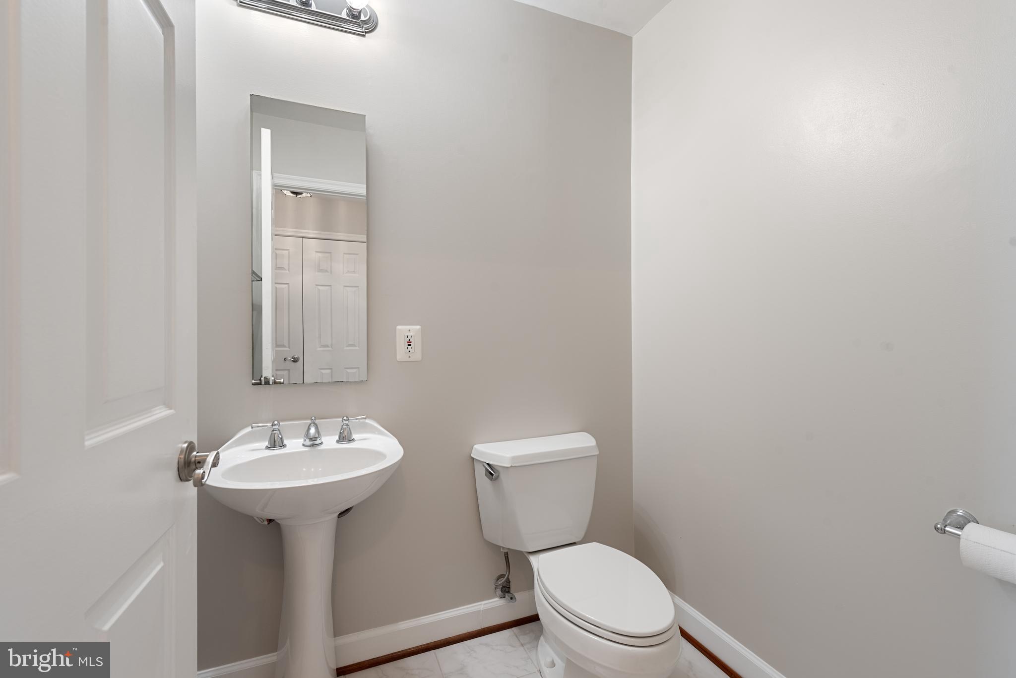 HARBORVIEW - Residential Lease