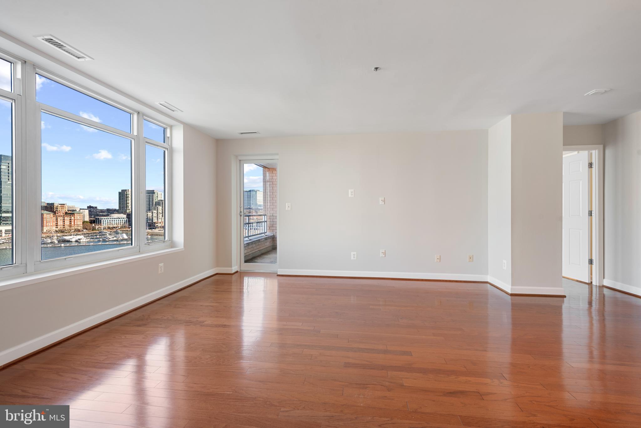 HARBORVIEW - Residential Lease