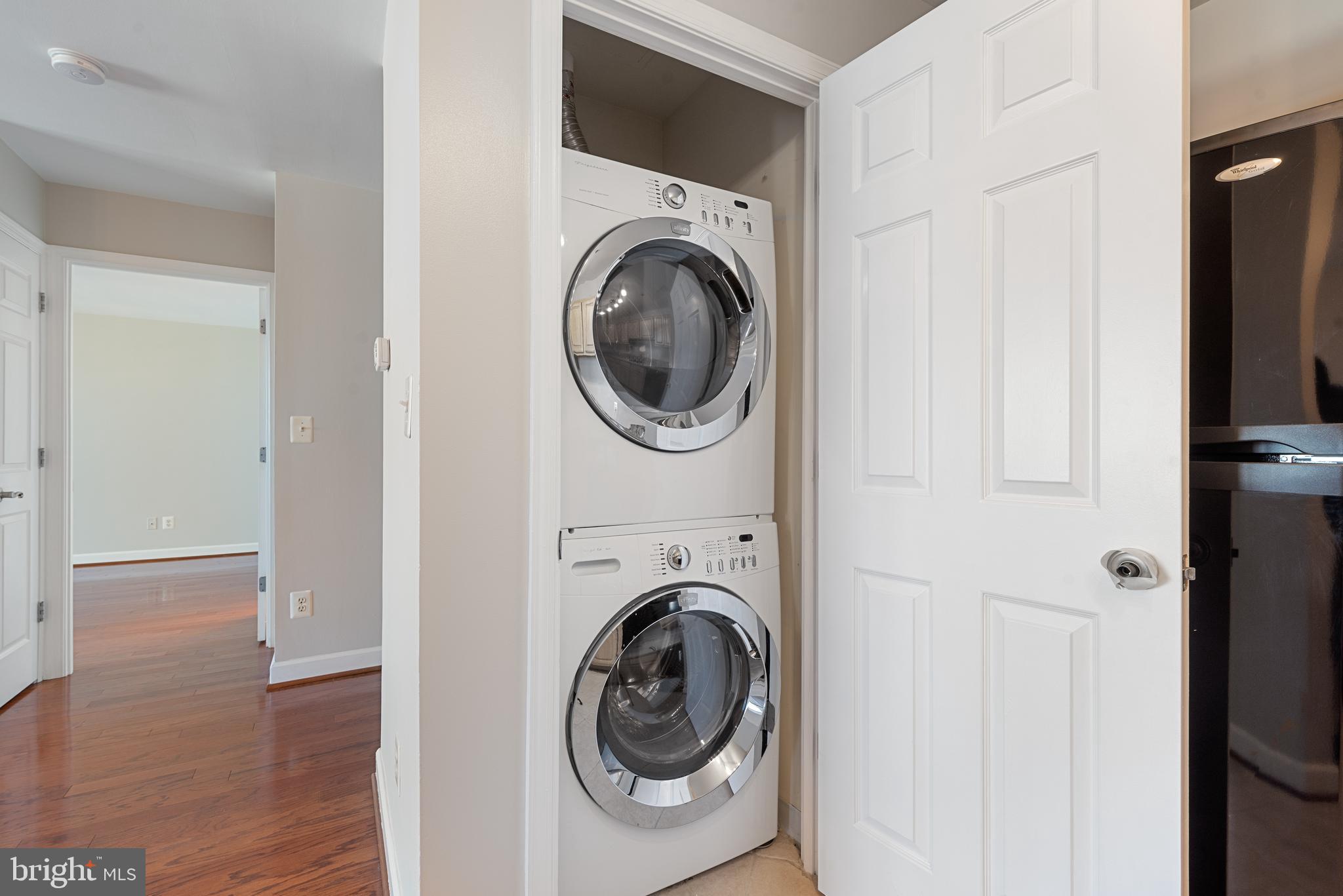 HARBORVIEW - Residential Lease