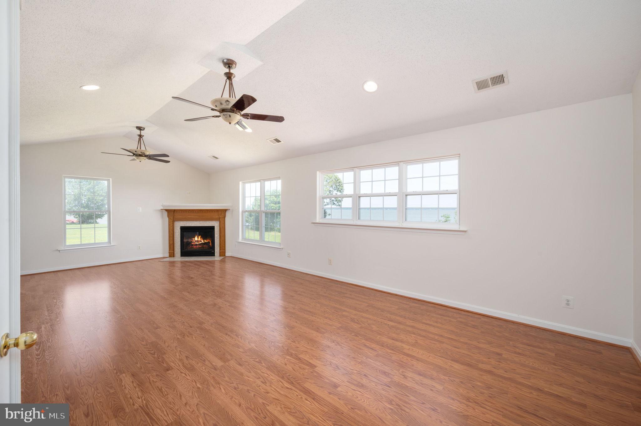 MT MORIAH - Residential