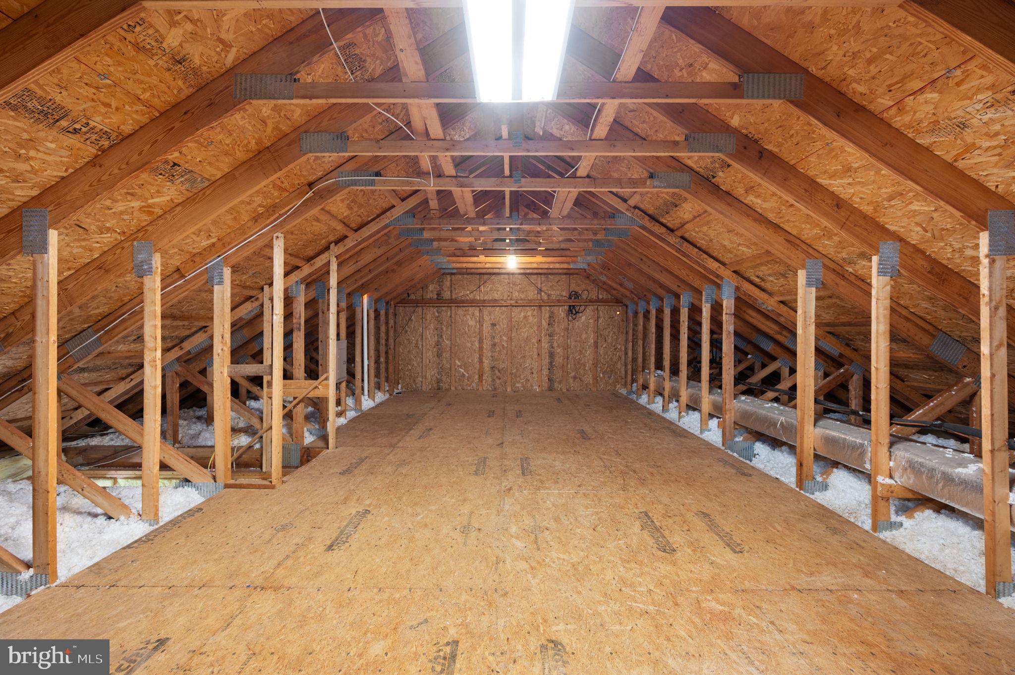 MT MORIAH - Residential