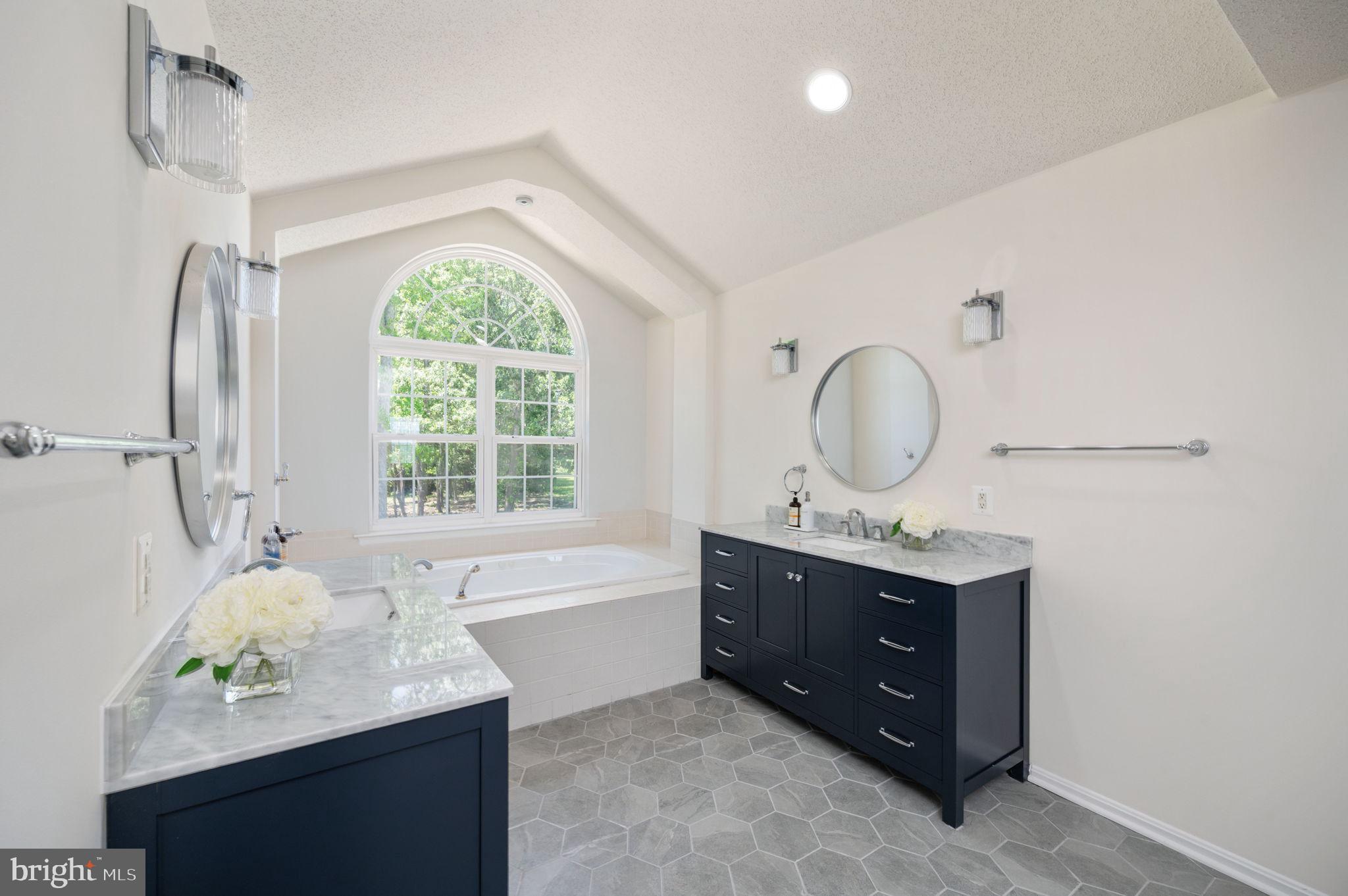 MT MORIAH - Residential