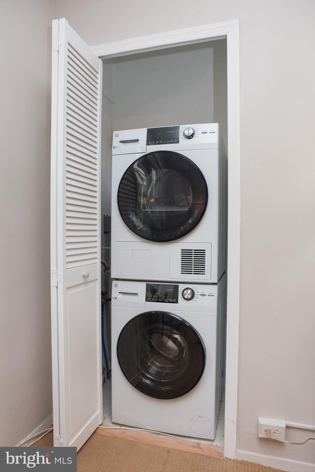 PARKFAIRFAX - Residential